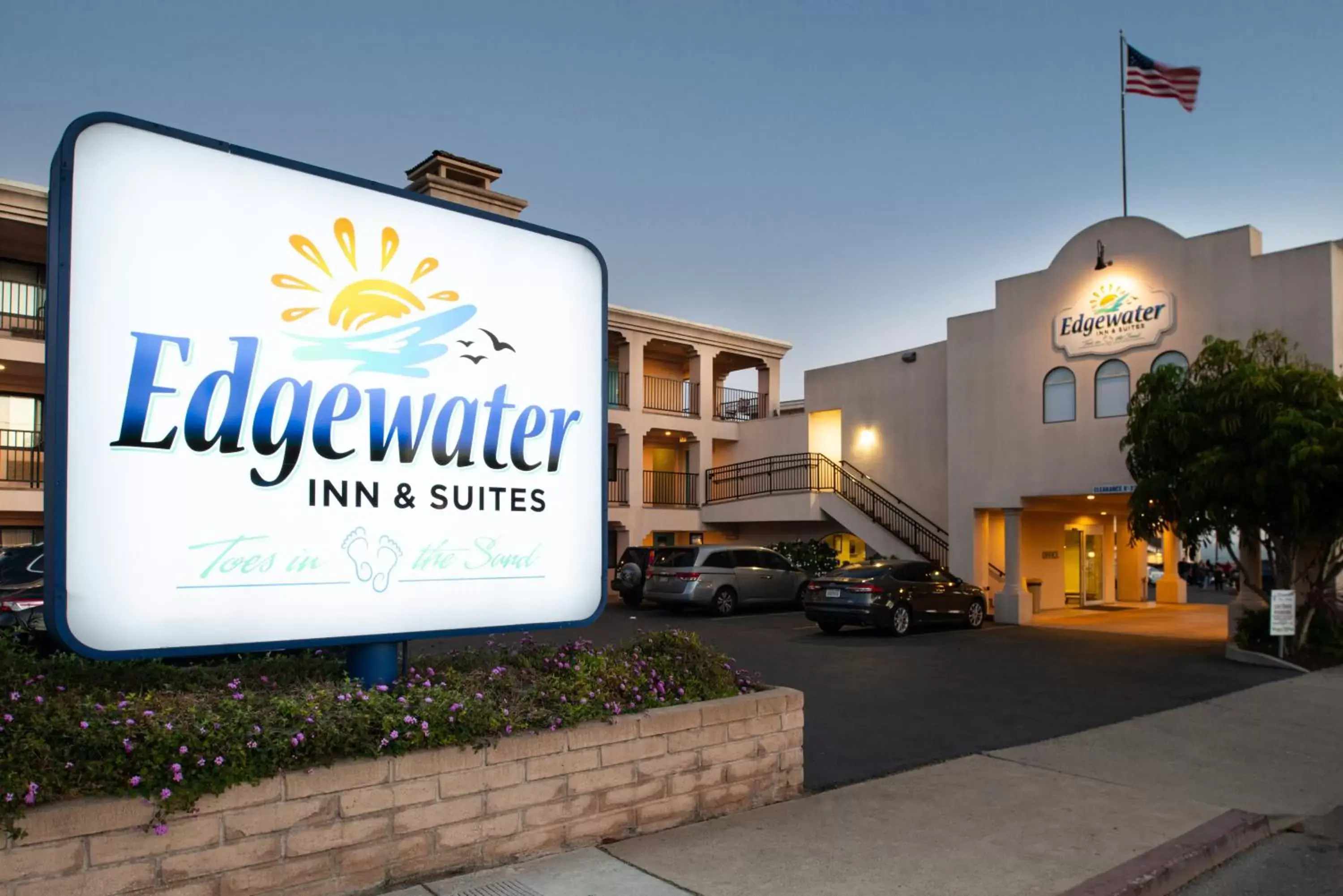 Edgewater Inn and Suites Edgewater Inn and Suites