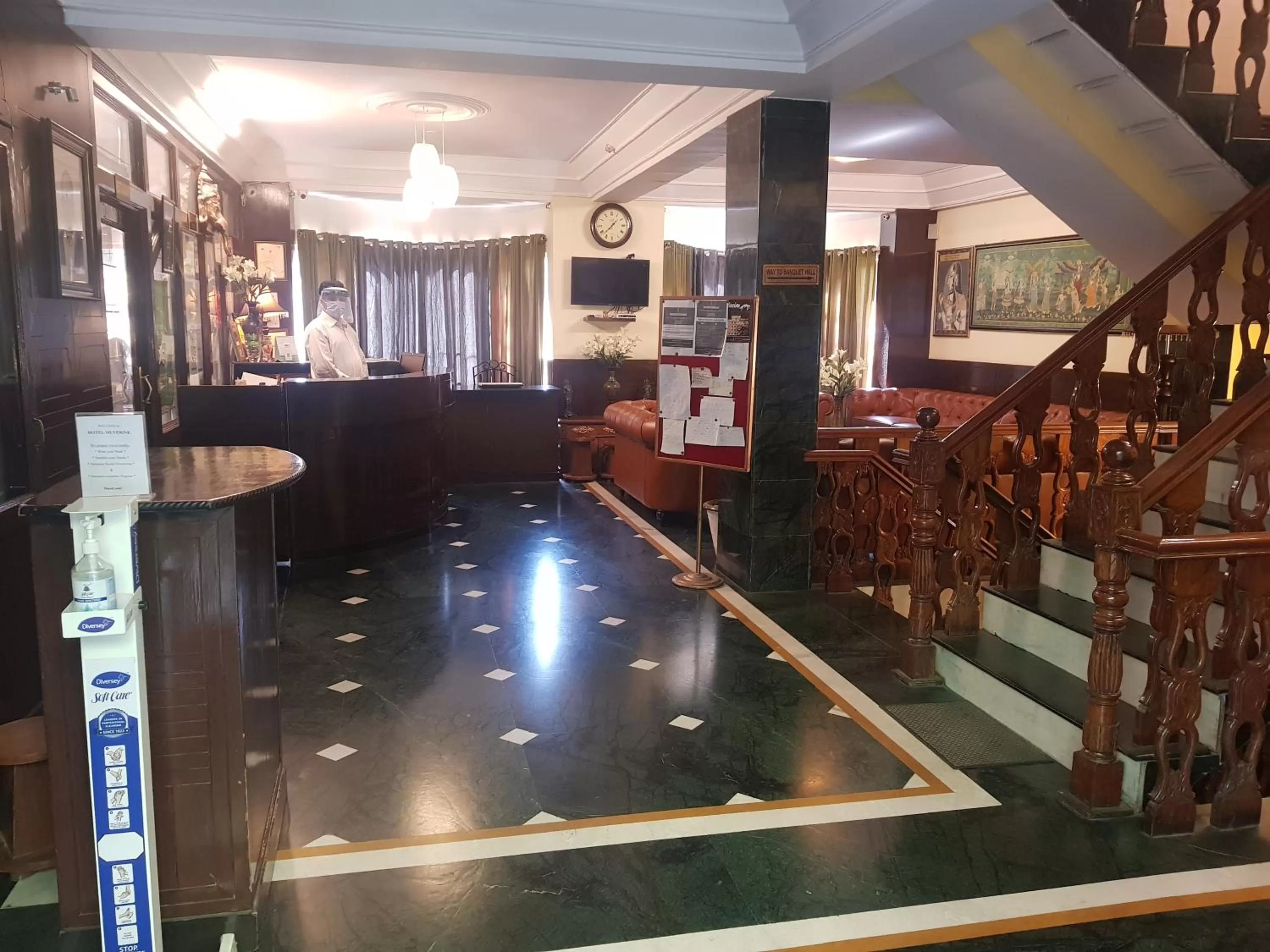 Lobby or reception in Hotel Silverine