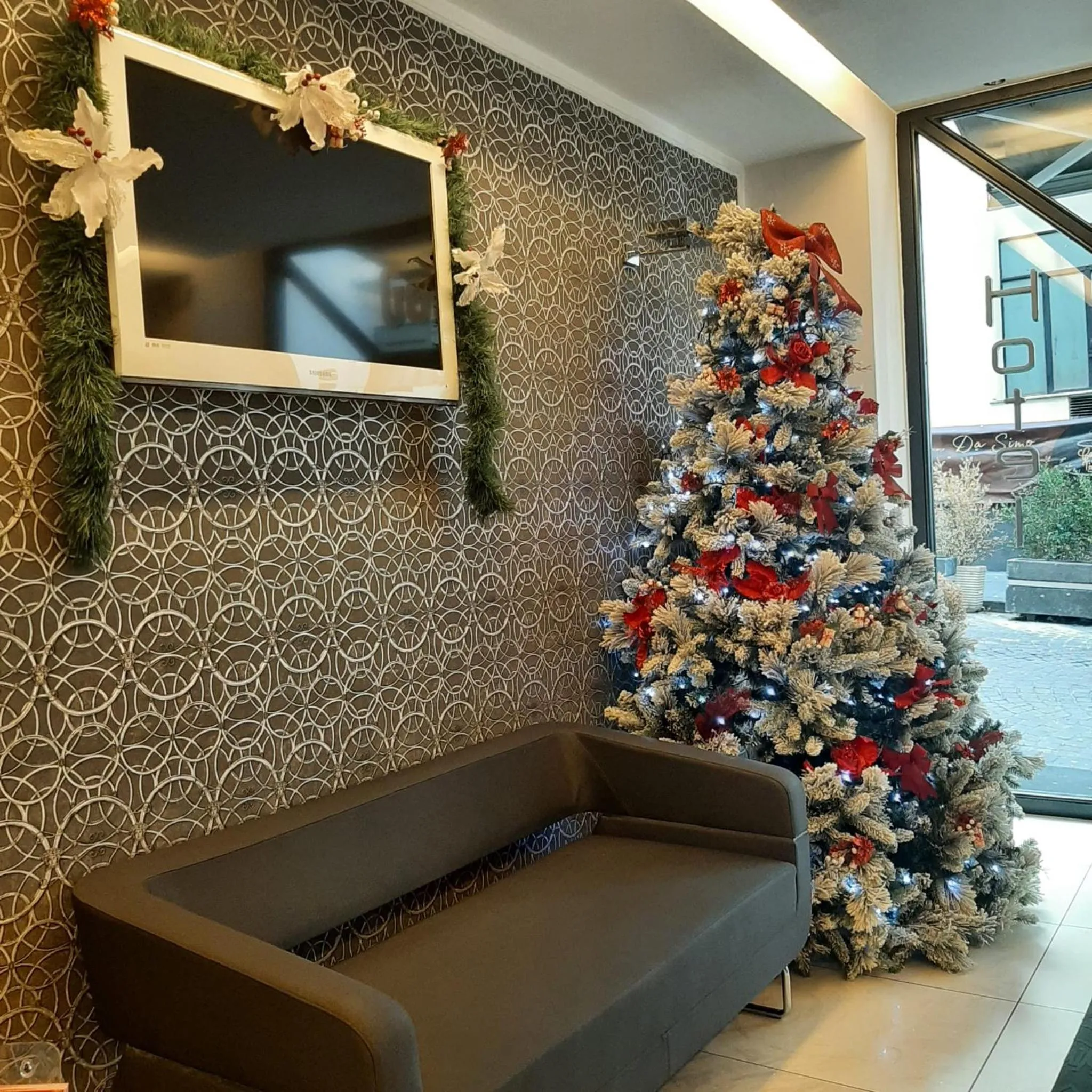 Lobby or reception in Golden Hotel