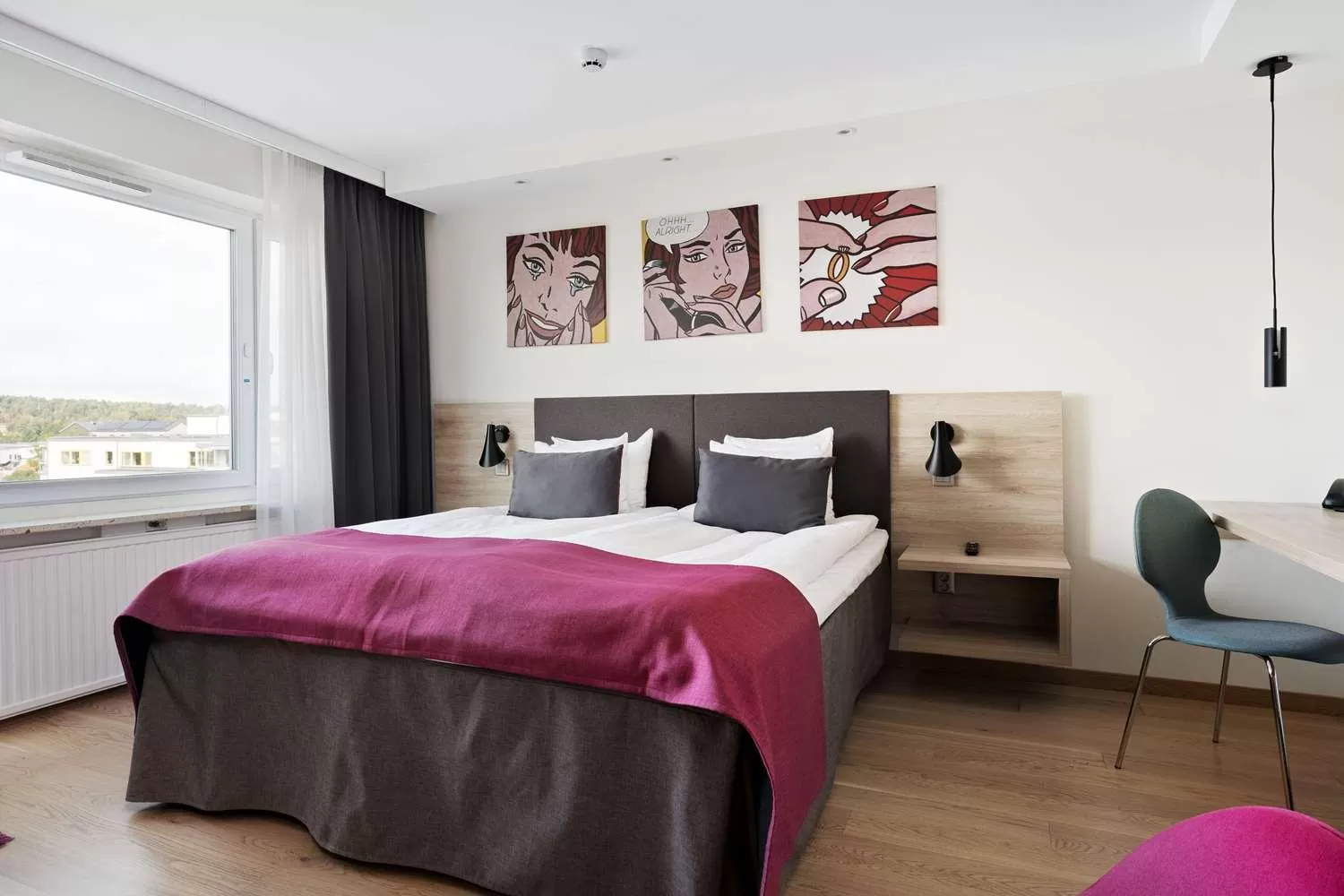 Property building, Bed in Best Western Hotel Halland