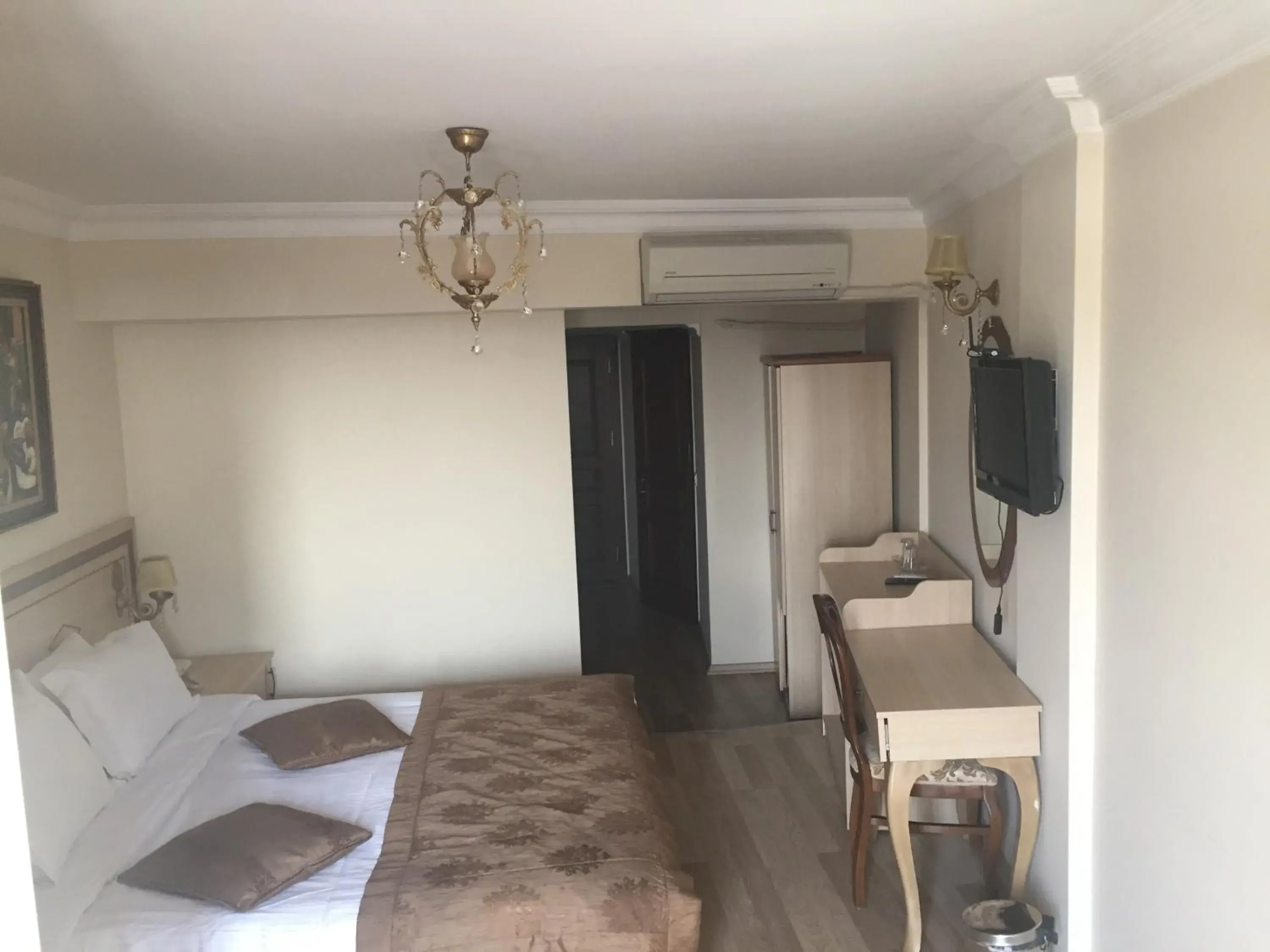 Double or Twin Room with Sea View in Sultan Palace Hotel Double or Twin Room with Sea View in Sultan Palace Hotel