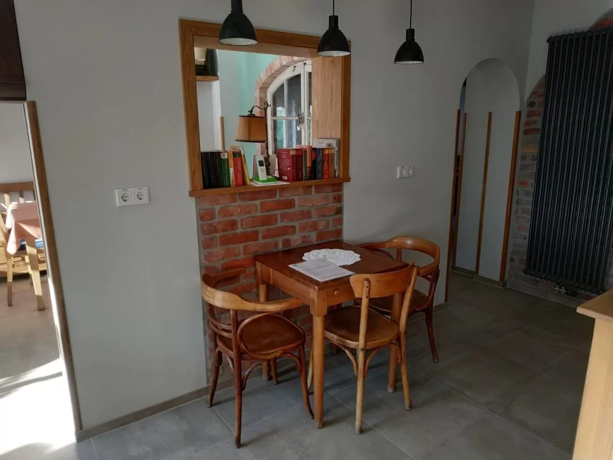 Restaurant/places to eat in Hotel Brasserie Chaussee