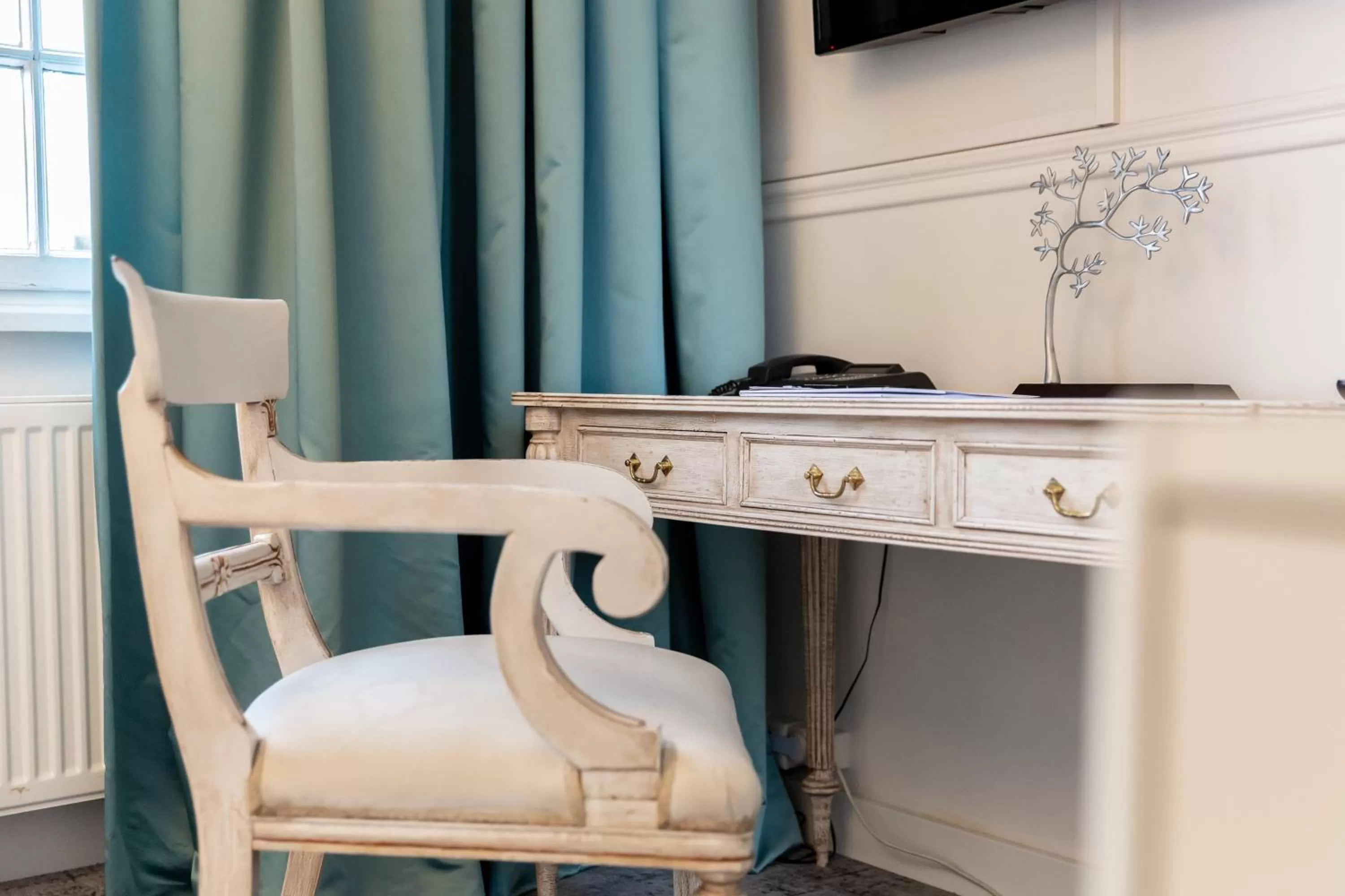 Decorative detail in Parkhotel FRITZ am Brunnen