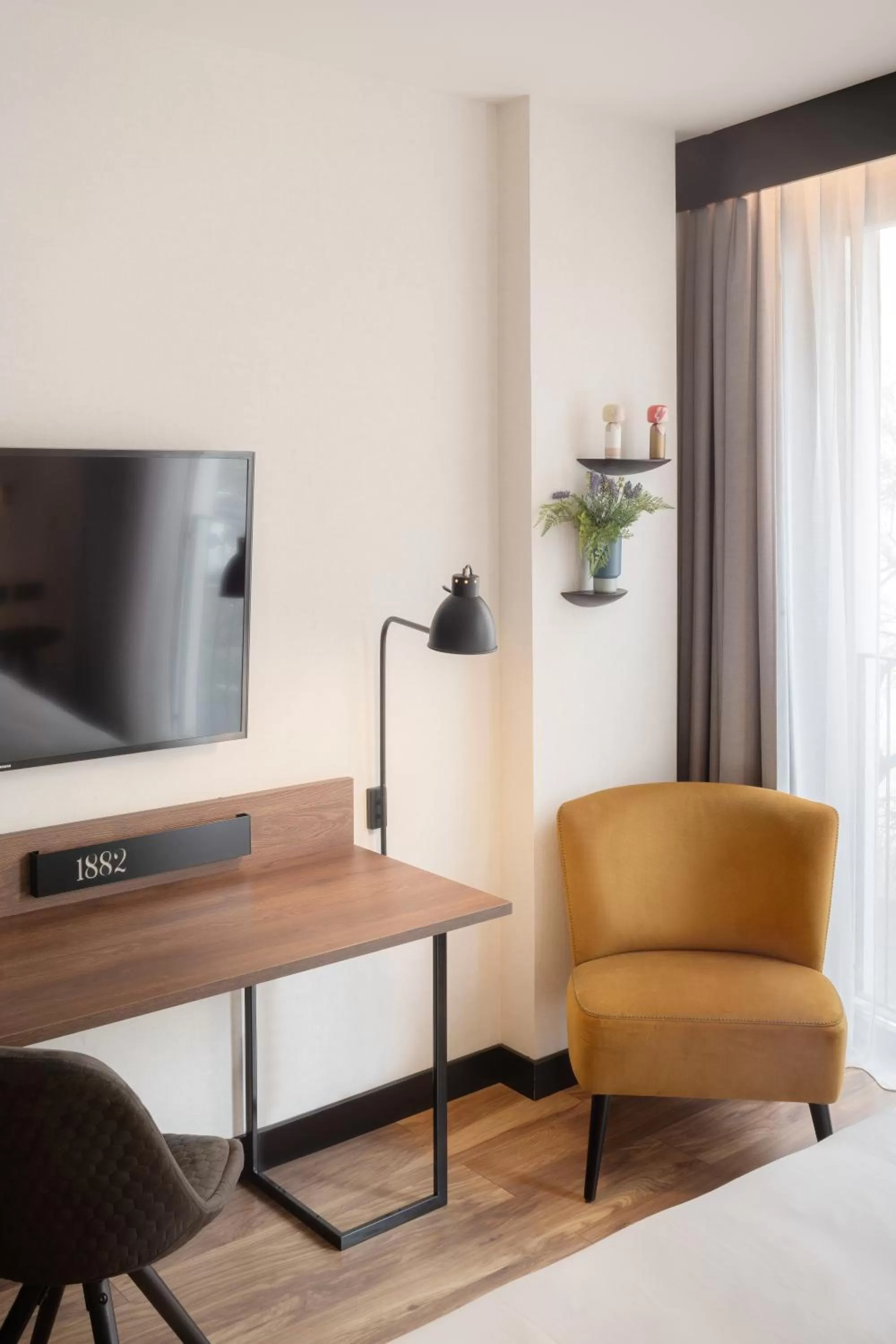 Seating area in Radisson Blu 1882 Hotel, Barcelona Sagrada Familia