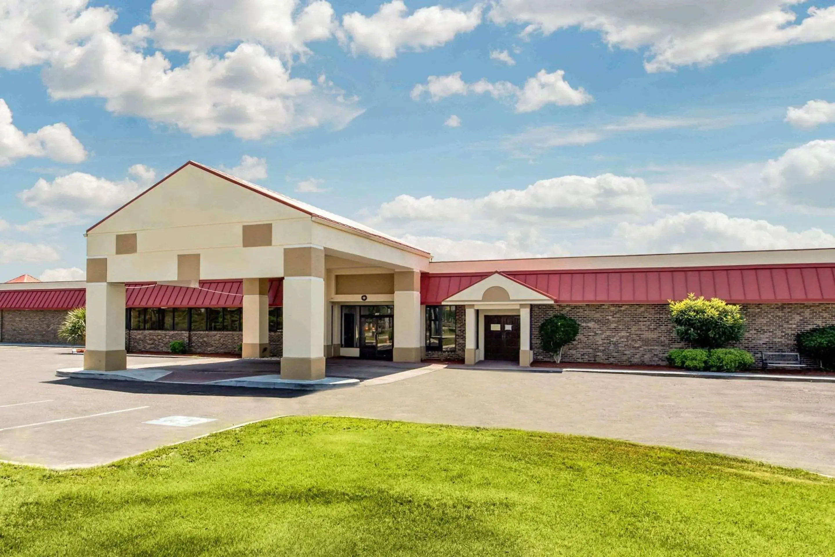 Rodeway Inn Santee I-95 Rodeway Inn Santee I-95