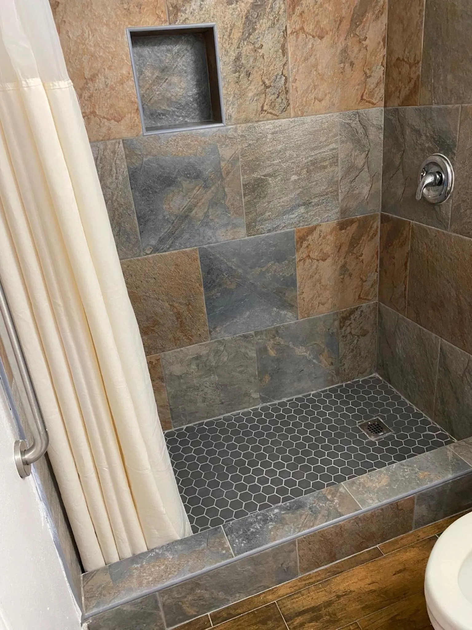 Texas Inn and Suites Raymondville