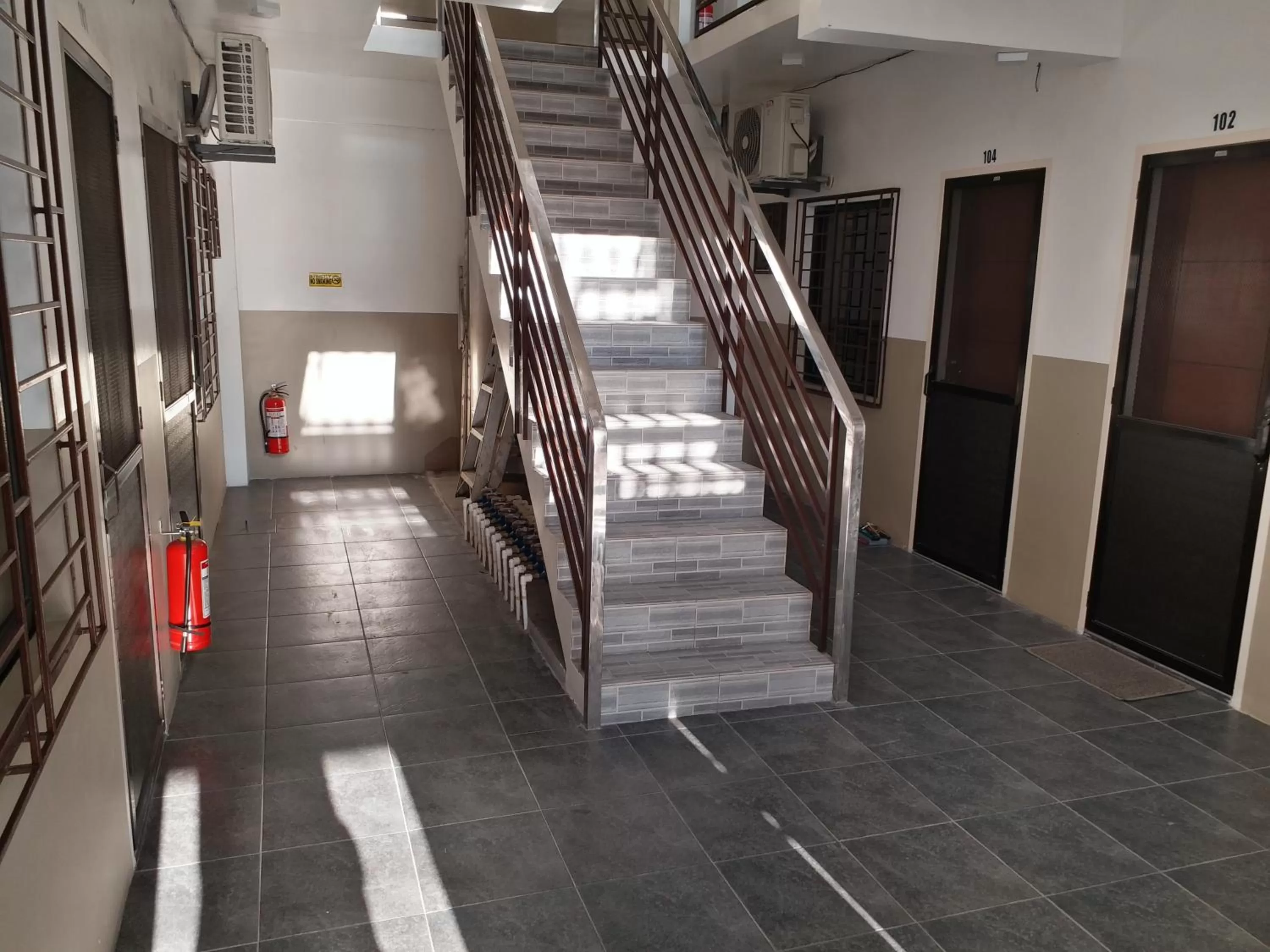 Clark-Pad Inn, Angeles City