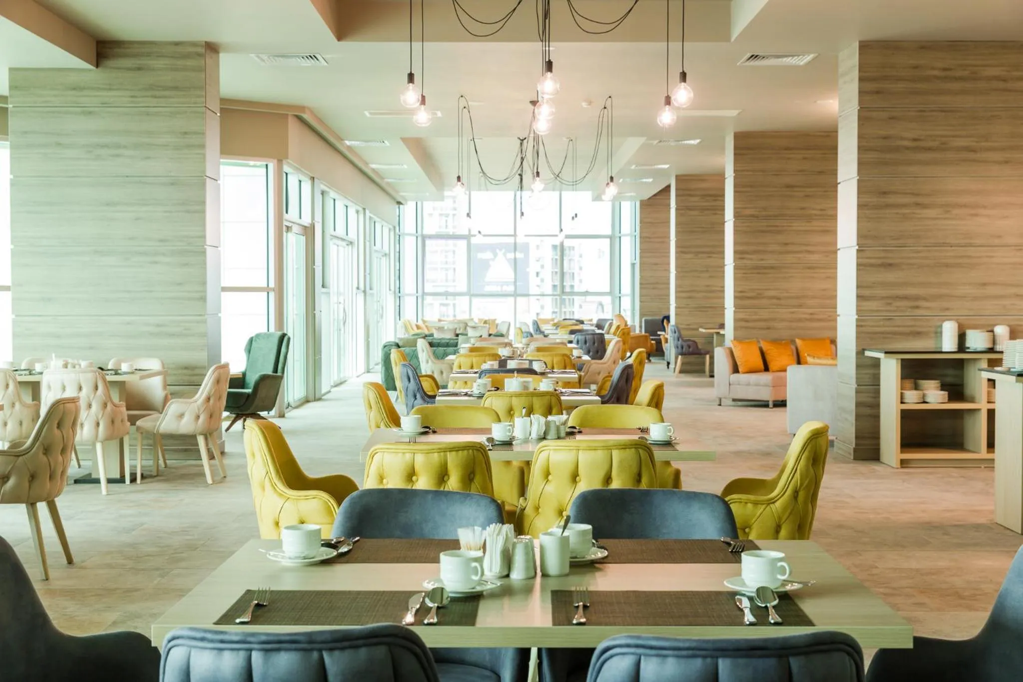 Restaurant/places to eat in Best Western Premier Batumi