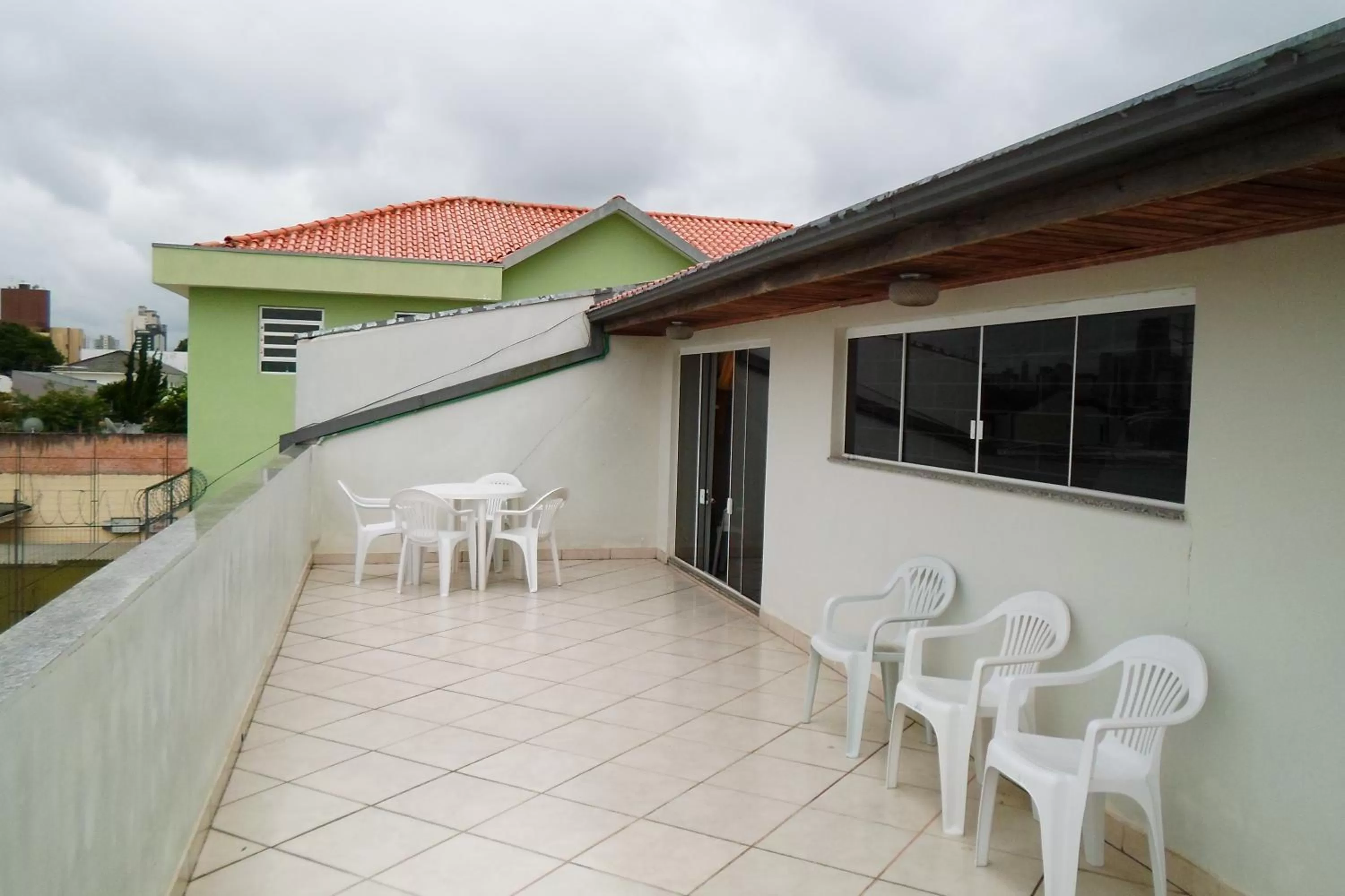 Property building, Balcony/Terrace in Assel Pousada Botanico