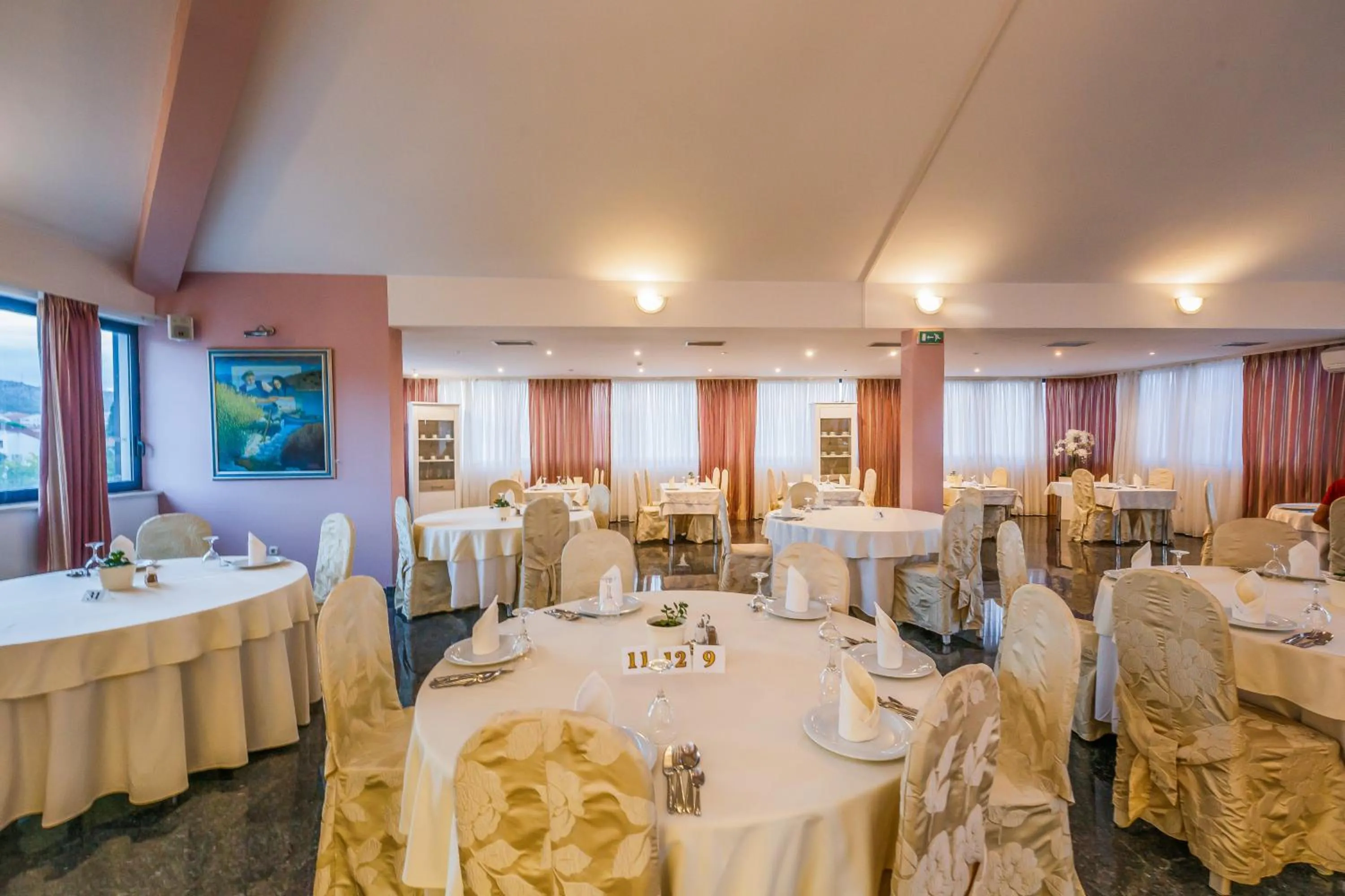 Restaurant/places to eat in Hotel Bellevue Trogir