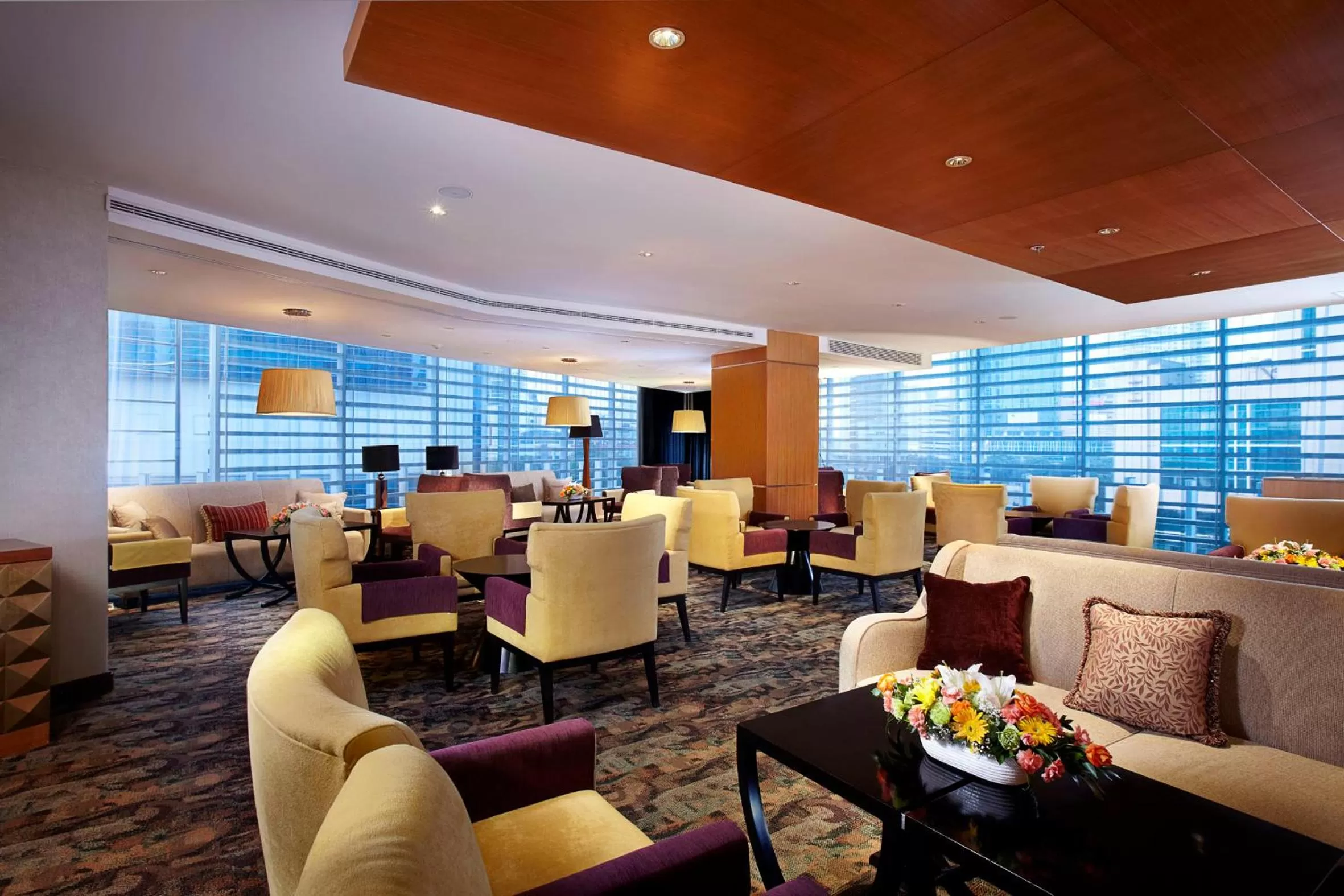 Restaurant/places to eat in Oakwood Premier Cozmo Jakarta