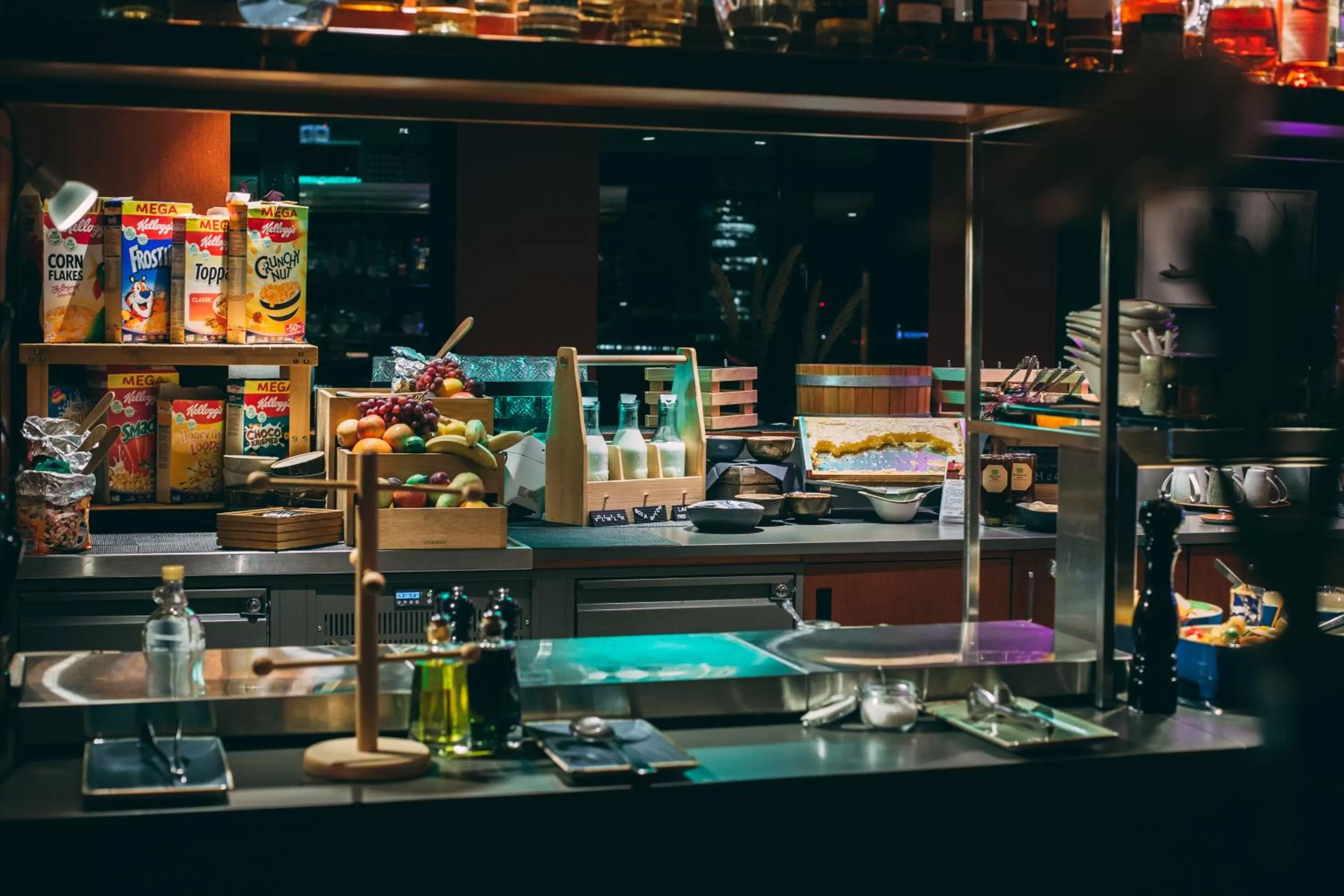 Restaurant/places to eat in Me and All Hotel Dusseldorf, by Hyatt