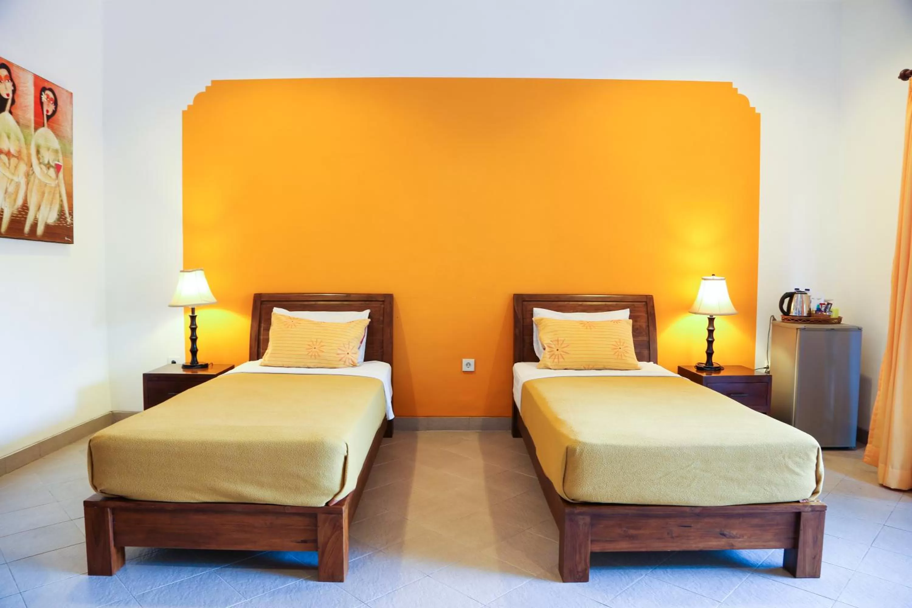 Bed in Aquarius Beach Hotel