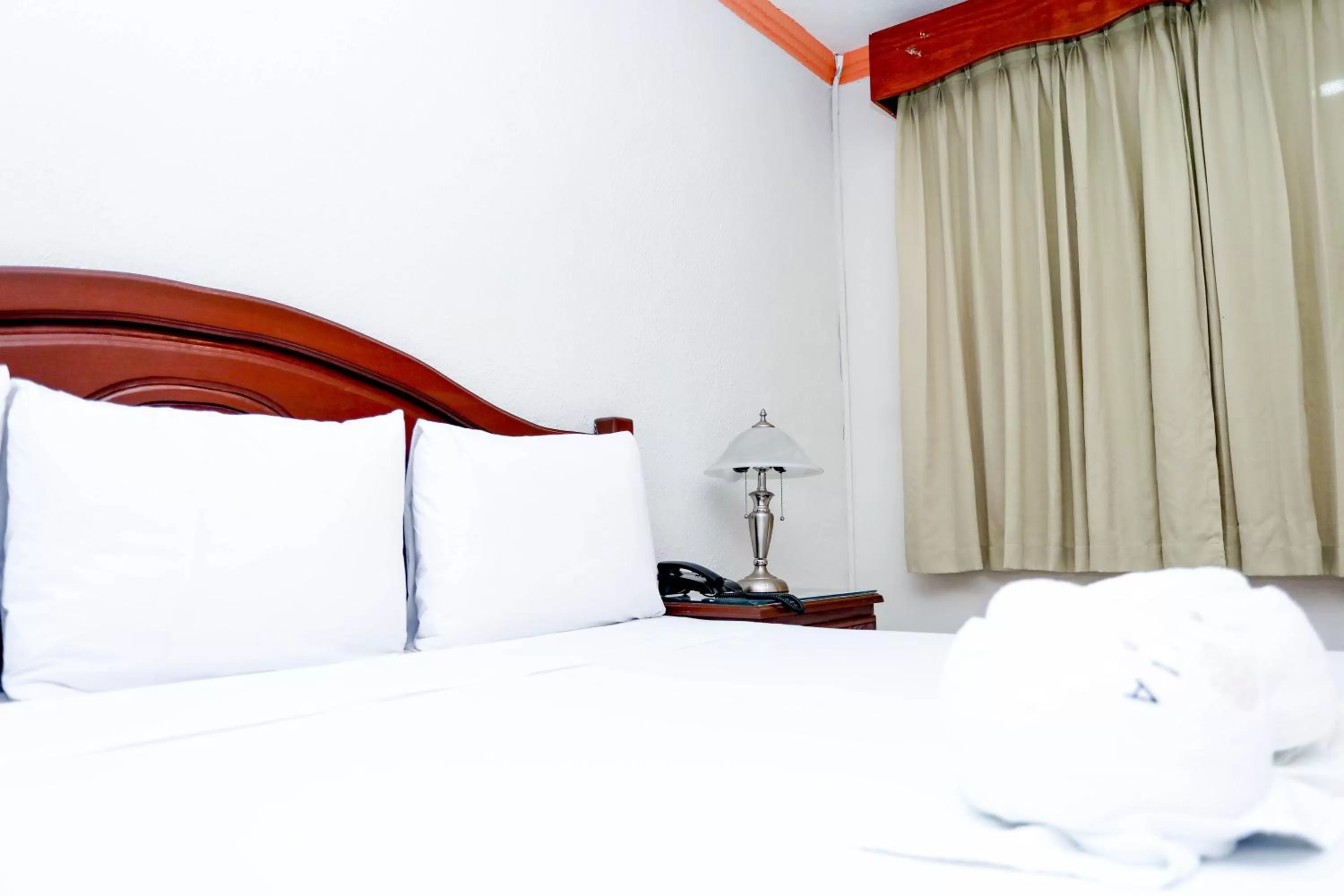 Bedroom in Hotel Avenida Cancun