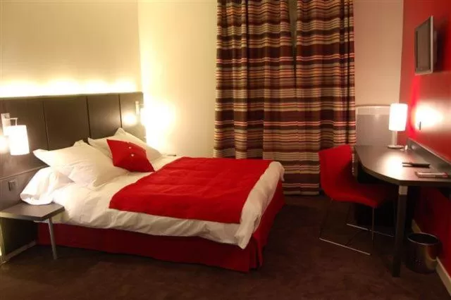 Bed in The Originals Boutique, Hôtel Marytel, Montbrison