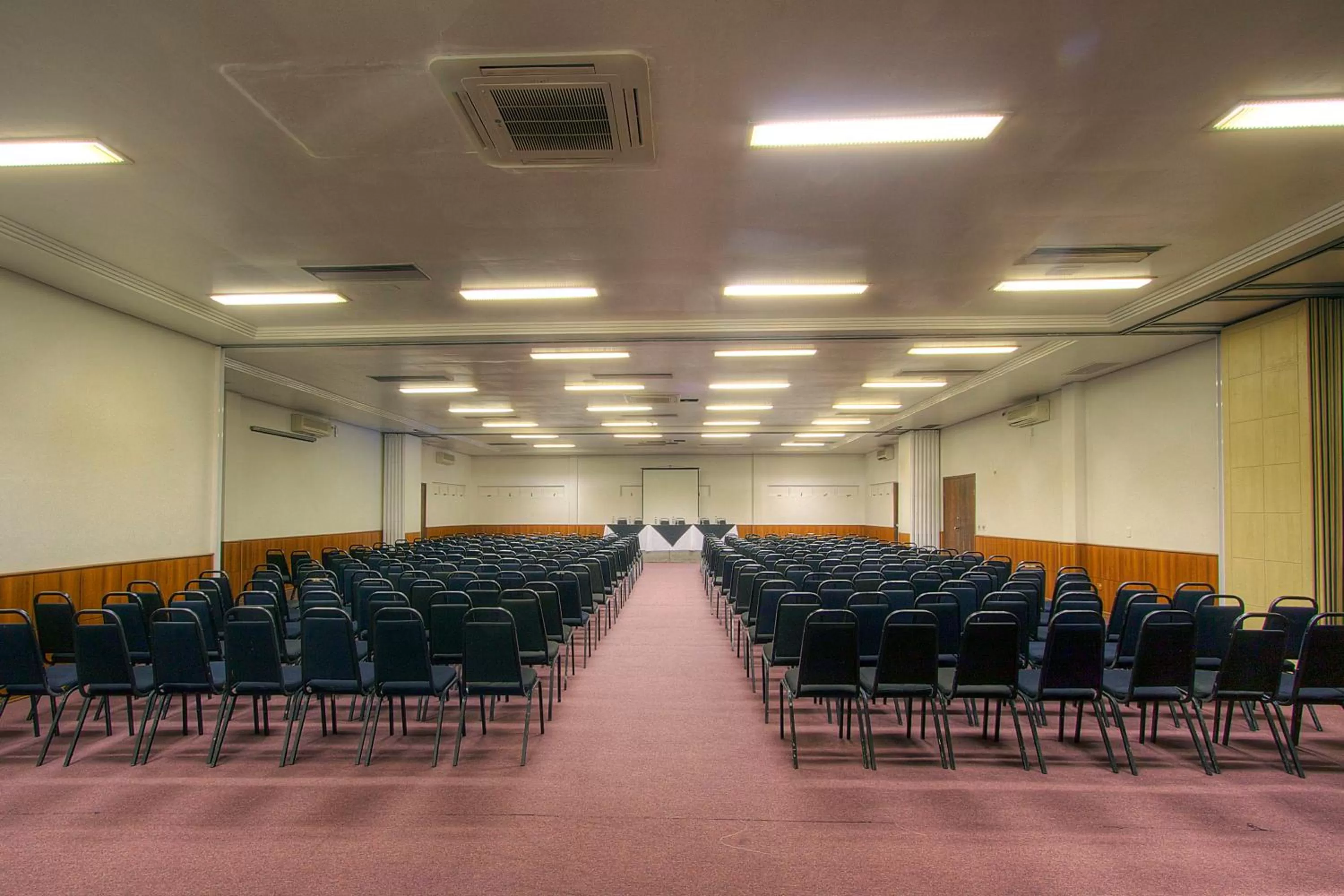 Meeting/conference room in Camboa Hotel Paranaguá
