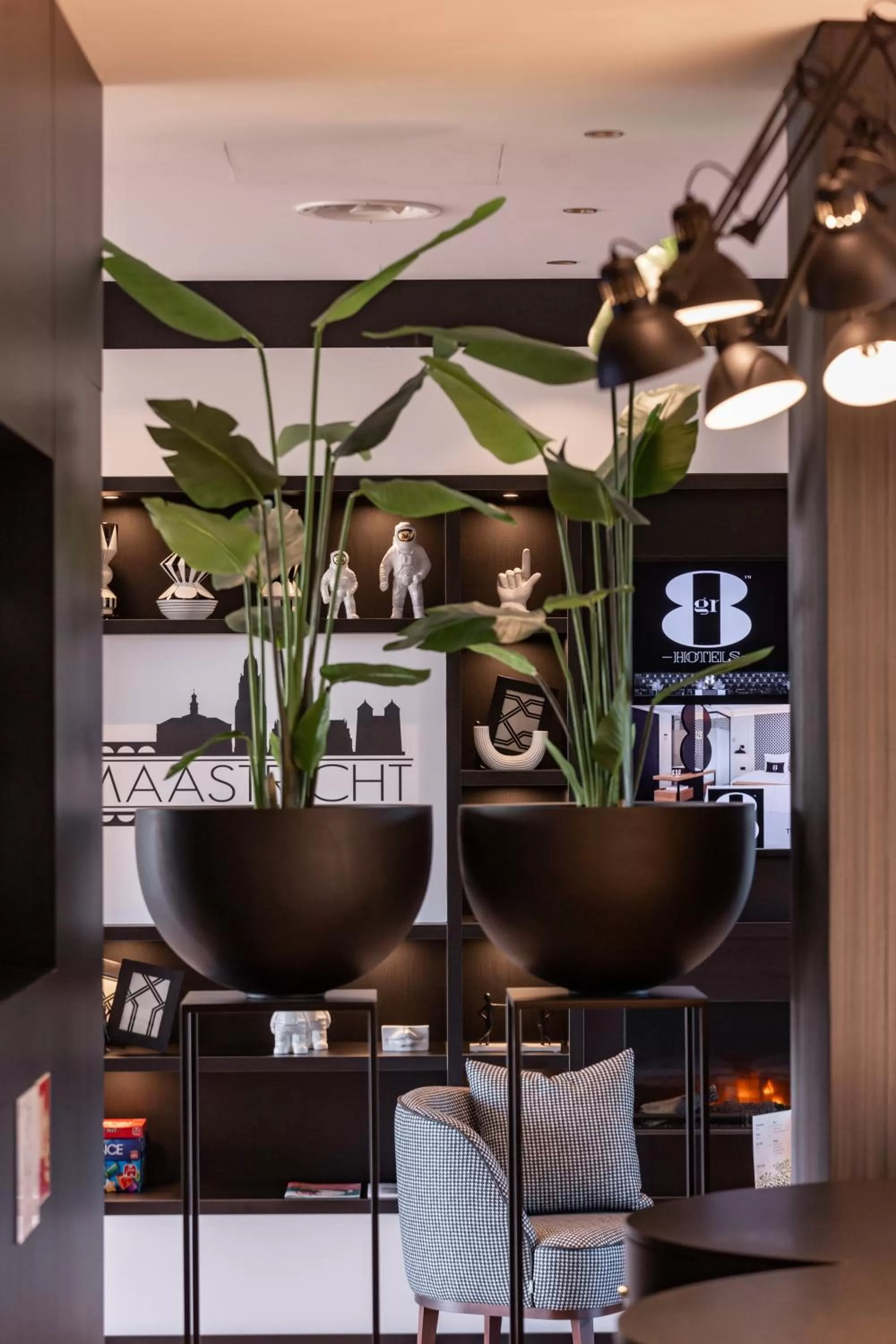 Lobby or reception in Gr8 Hotel Maastricht Aachen Airport