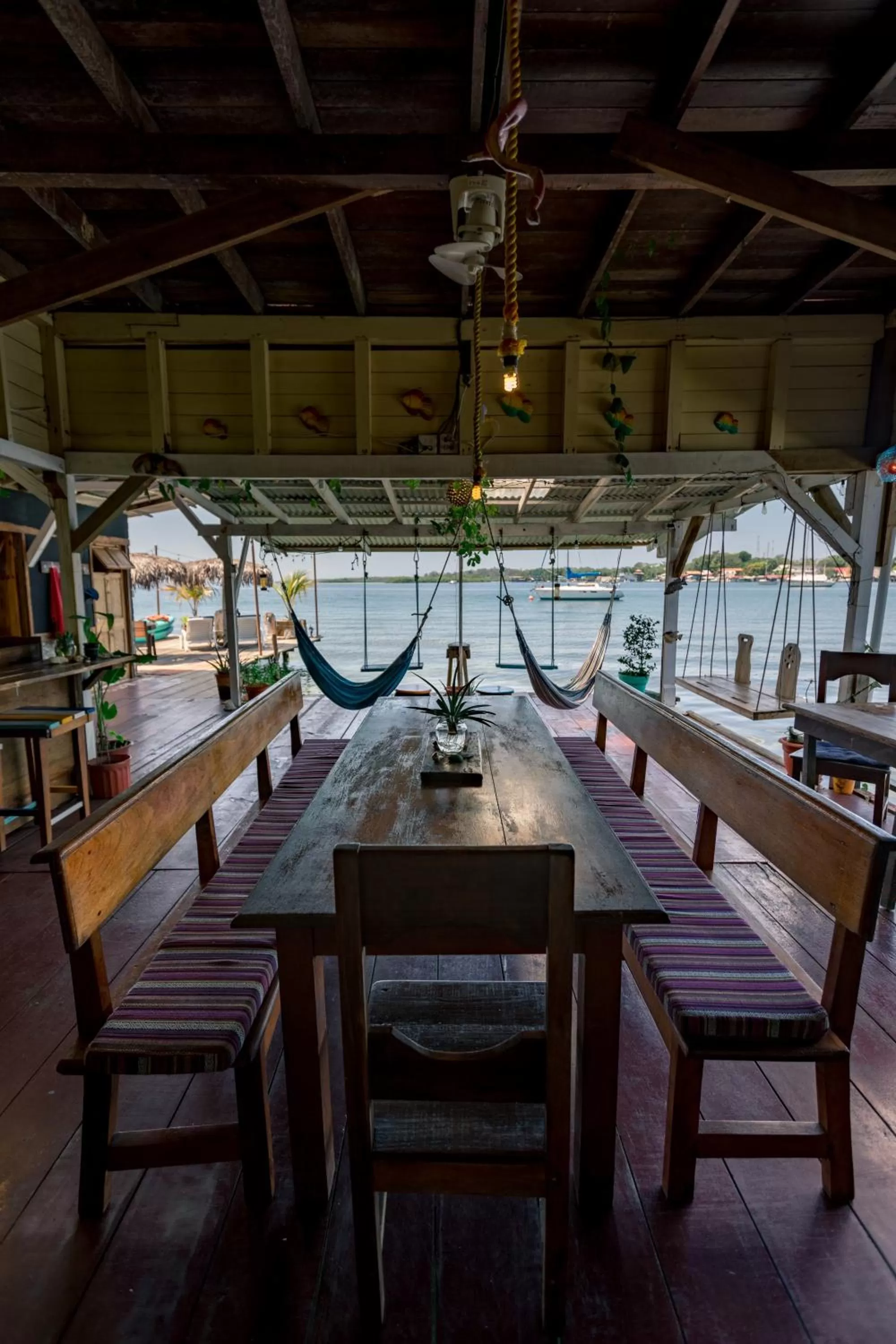 Barrbra BnB Over The Sea