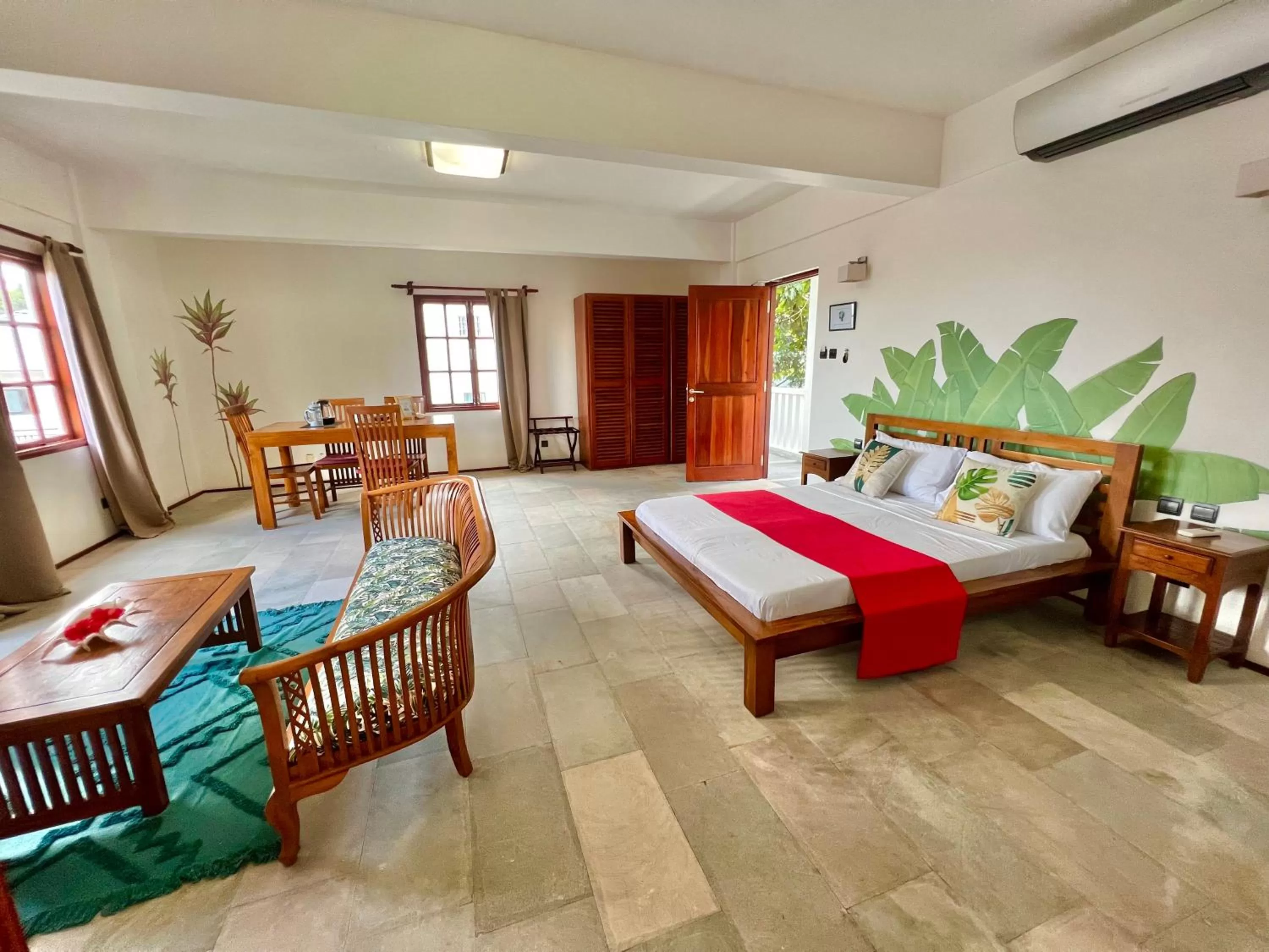 Photo of the whole room in Hilltop Boutique Hotel