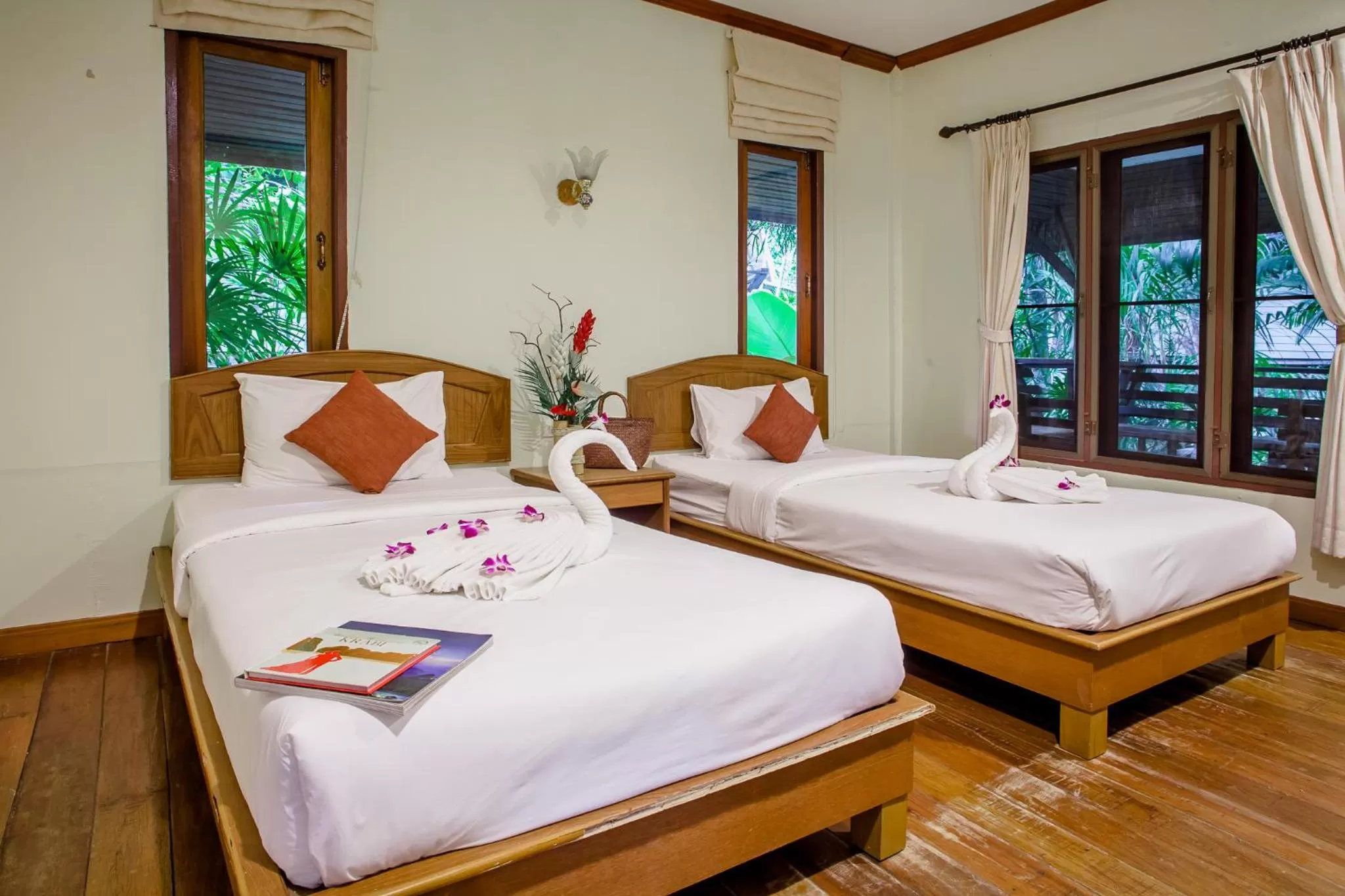 Bed in Aonang Cliff View Resort SHA Extra Plus