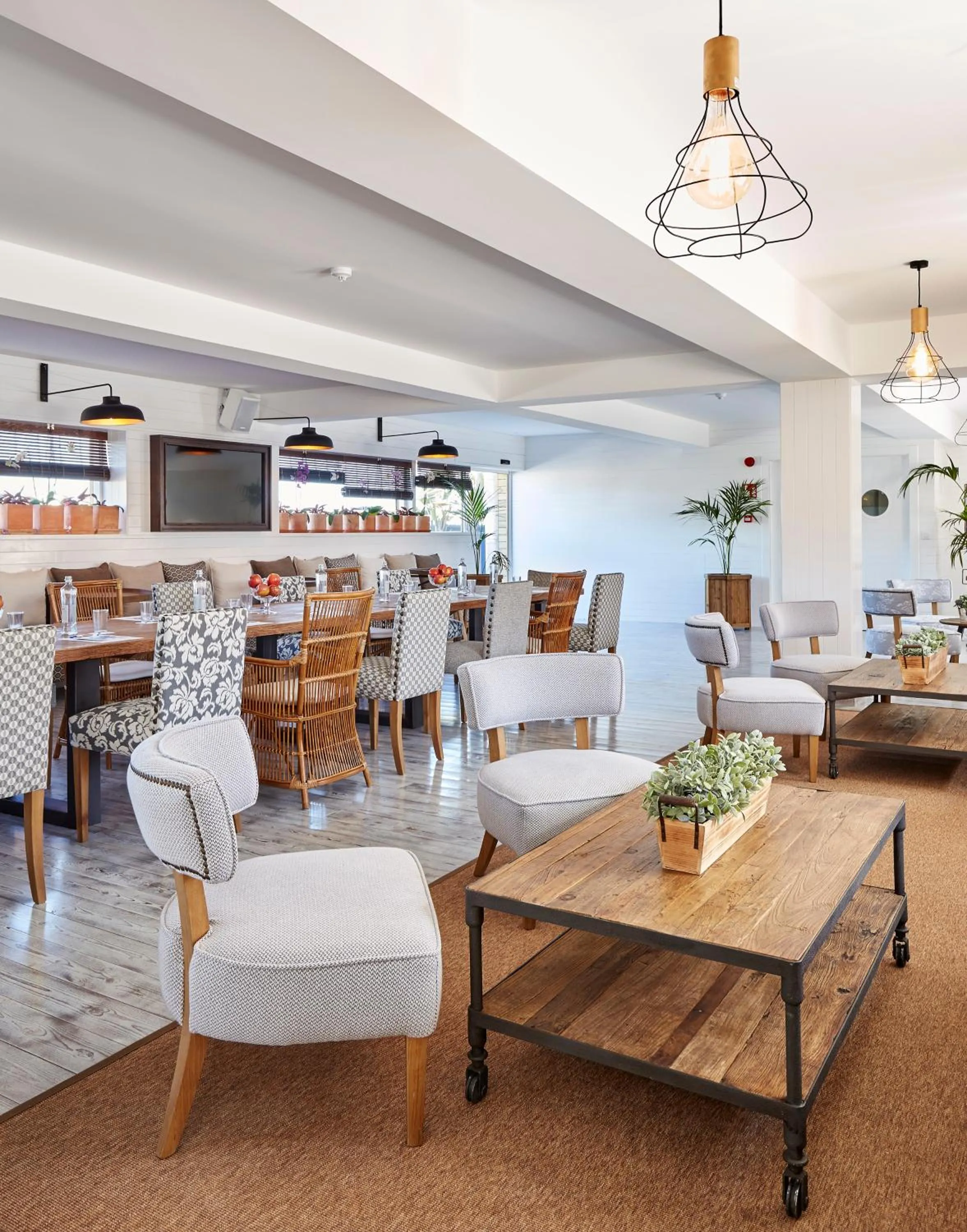 Lounge or bar in Delamar 4*Sup-Adults only (18+)