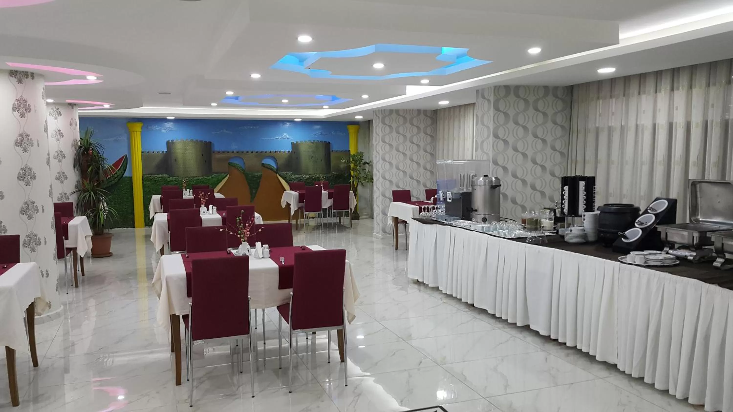 Lunch, Restaurant/Places to Eat in Miroglu Hotel