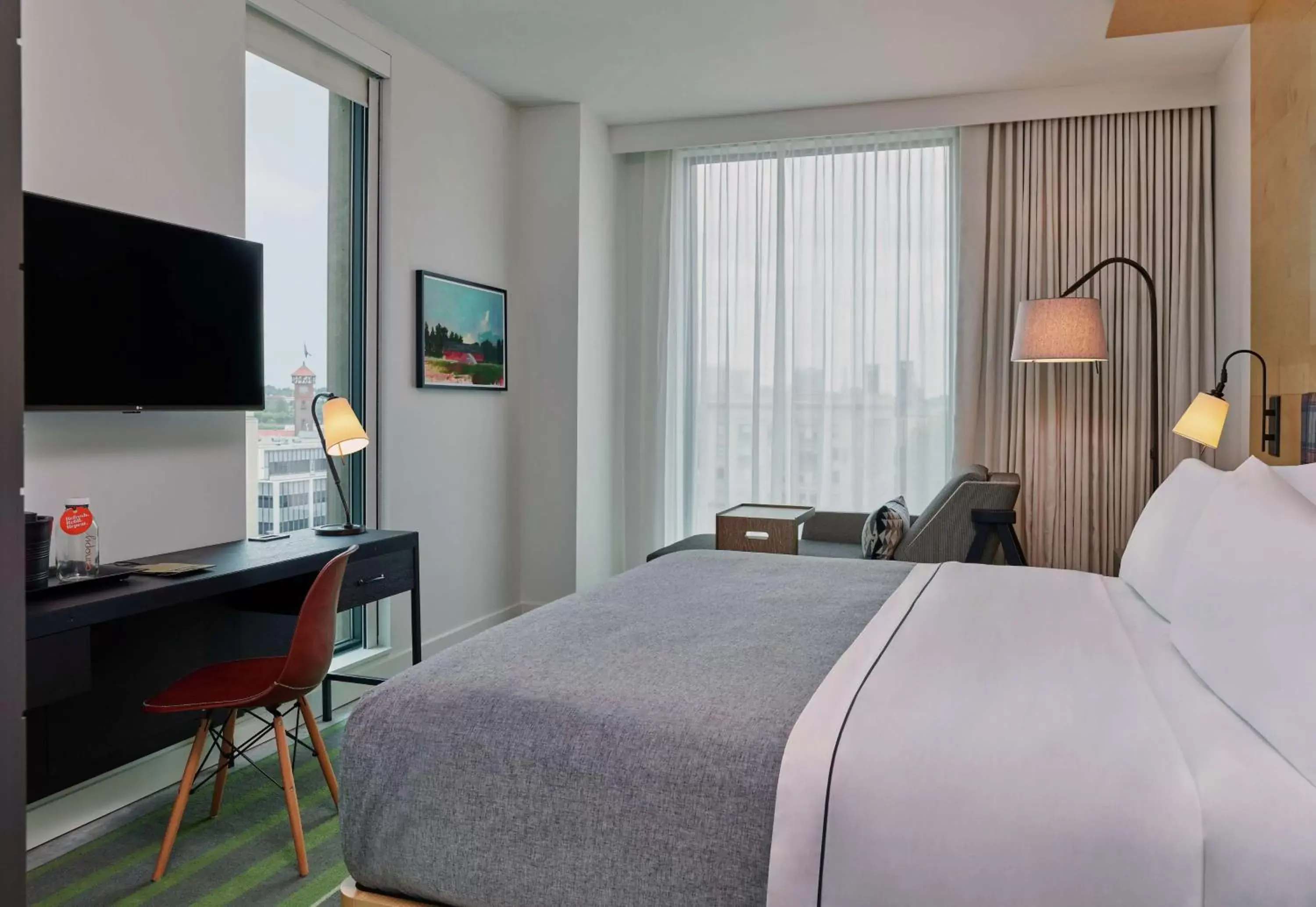 Corner King Room in Canopy by Hilton Portland Pearl District Corner King Room in Canopy by Hilton Portland Pearl District