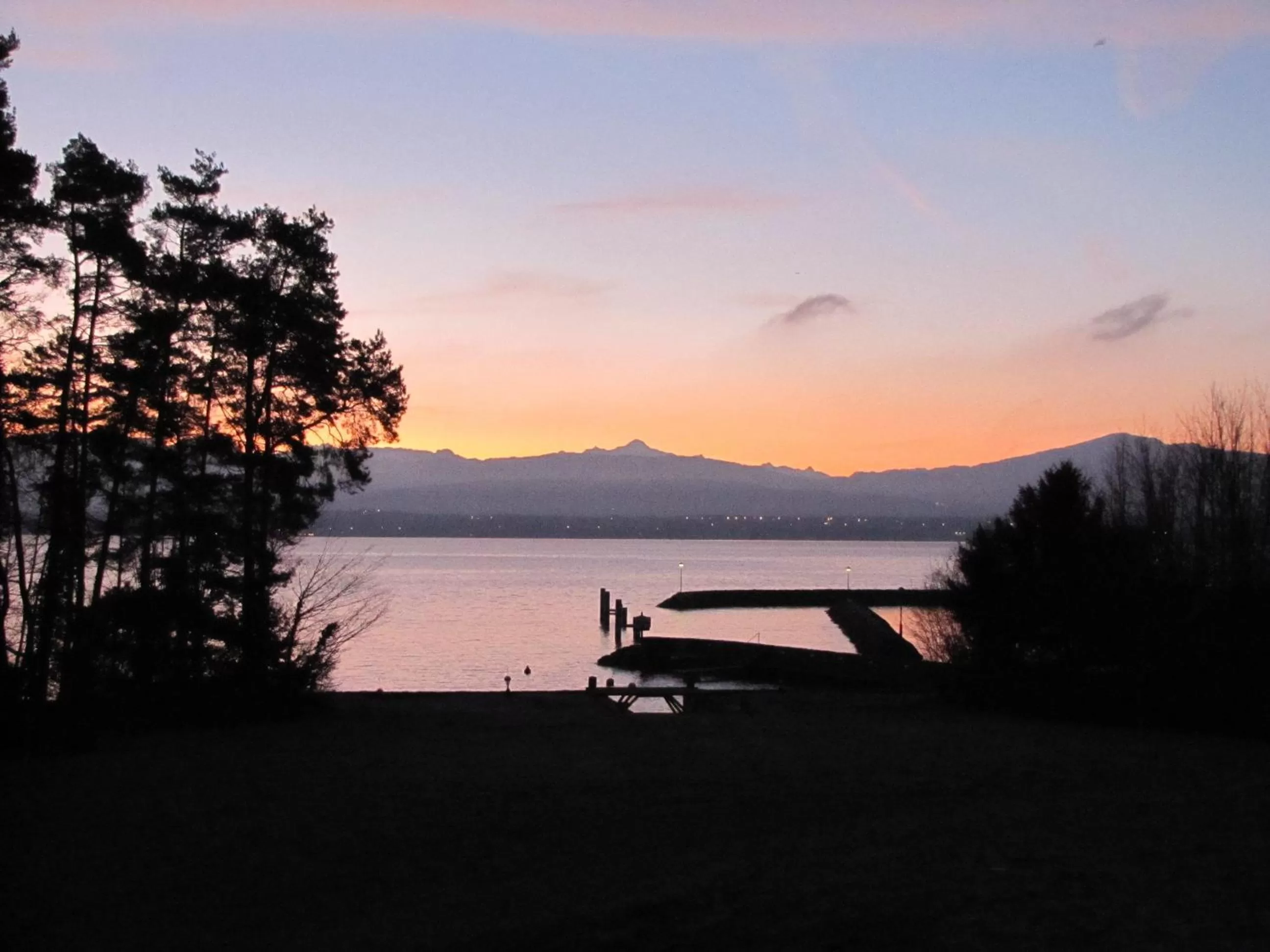 Facade/entrance in Hotel La Barcarolle