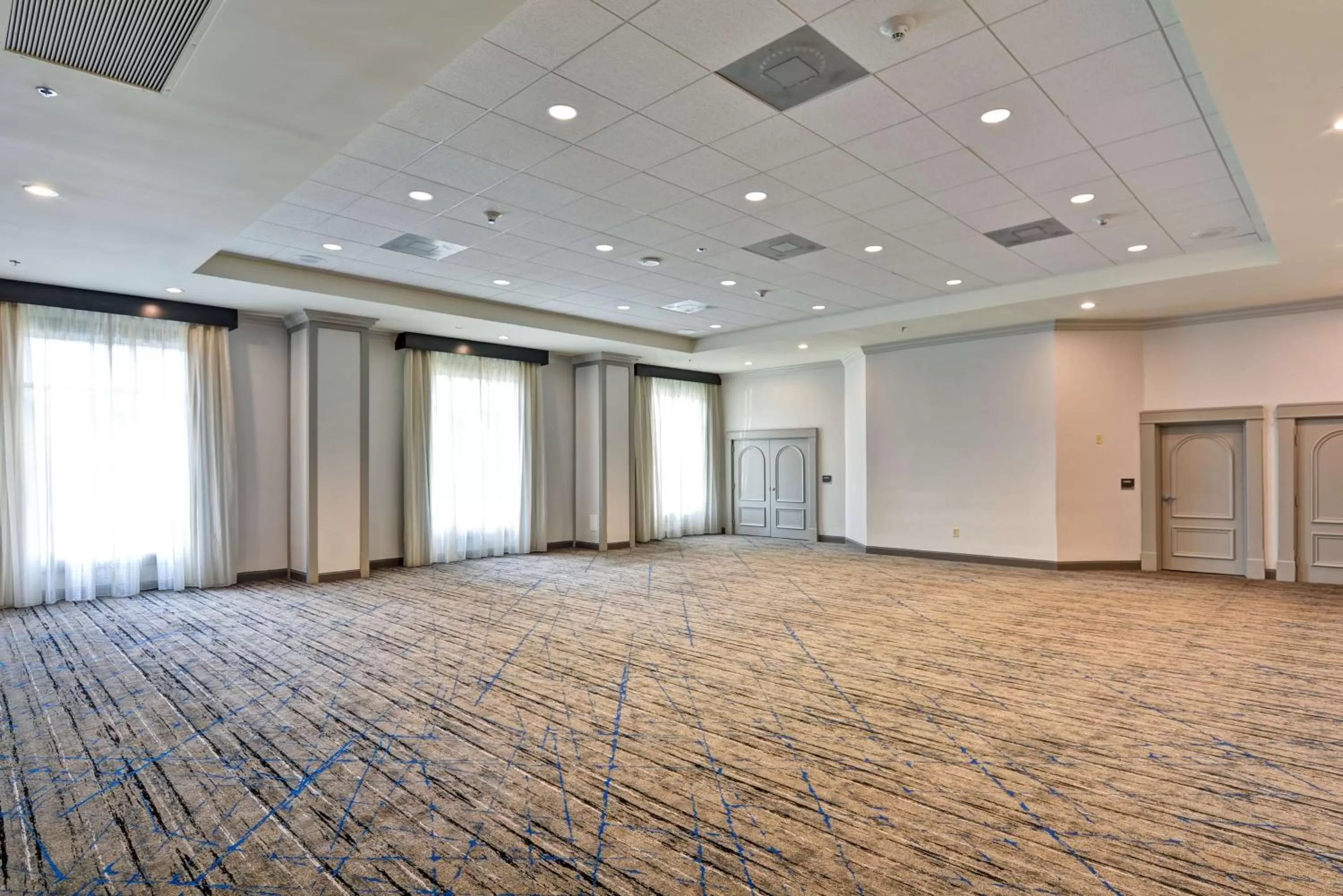 Meeting/conference room in Embassy Suites by Hilton Miami International Airport