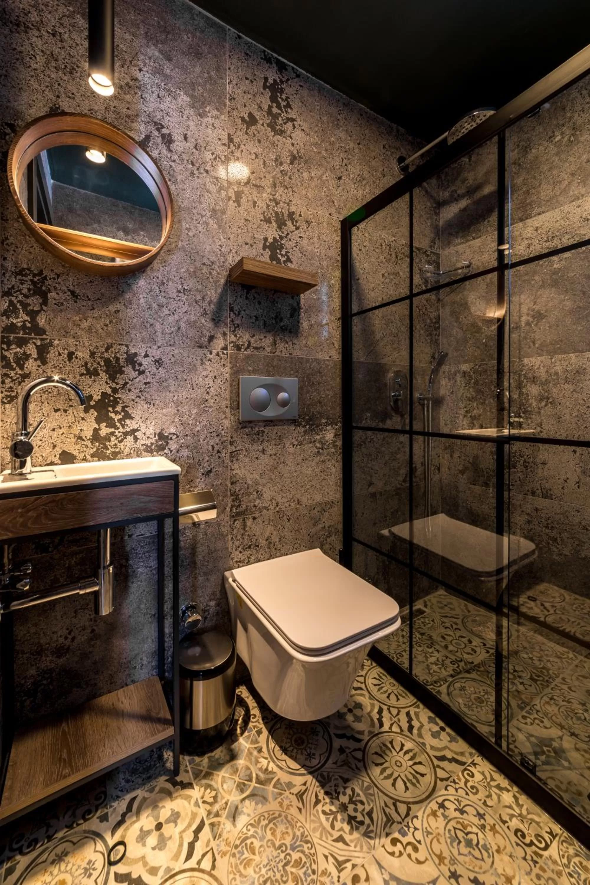 Bathroom in Sunset Hotel Marmaris