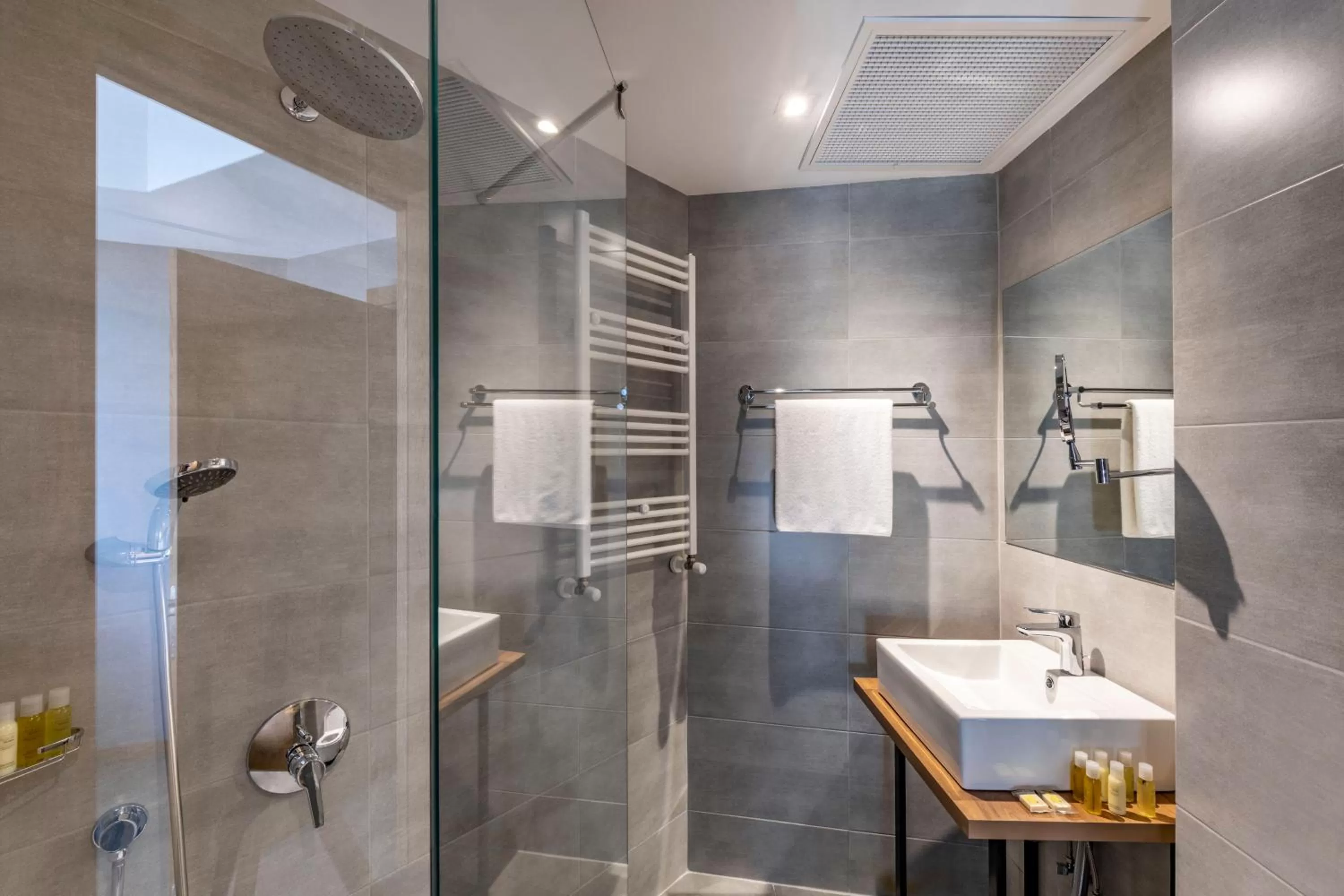 Toilet in Barnovi Boutique Hotel