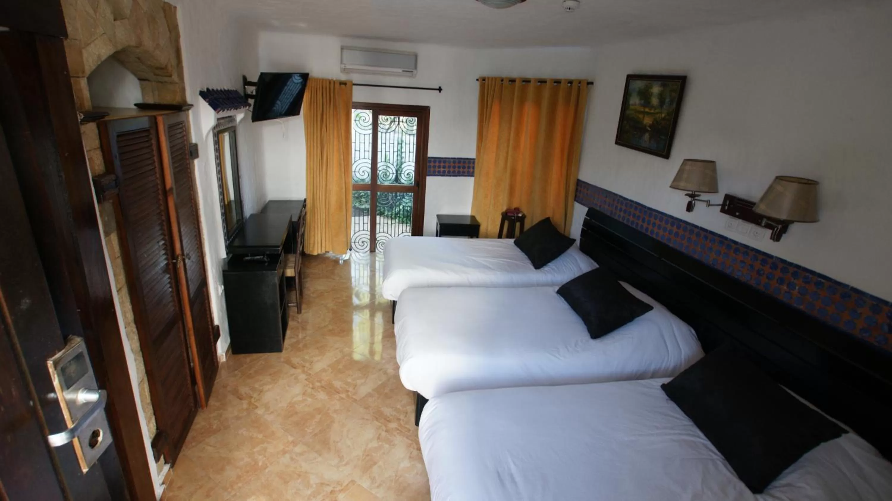 Bed in Hotel Hacienda