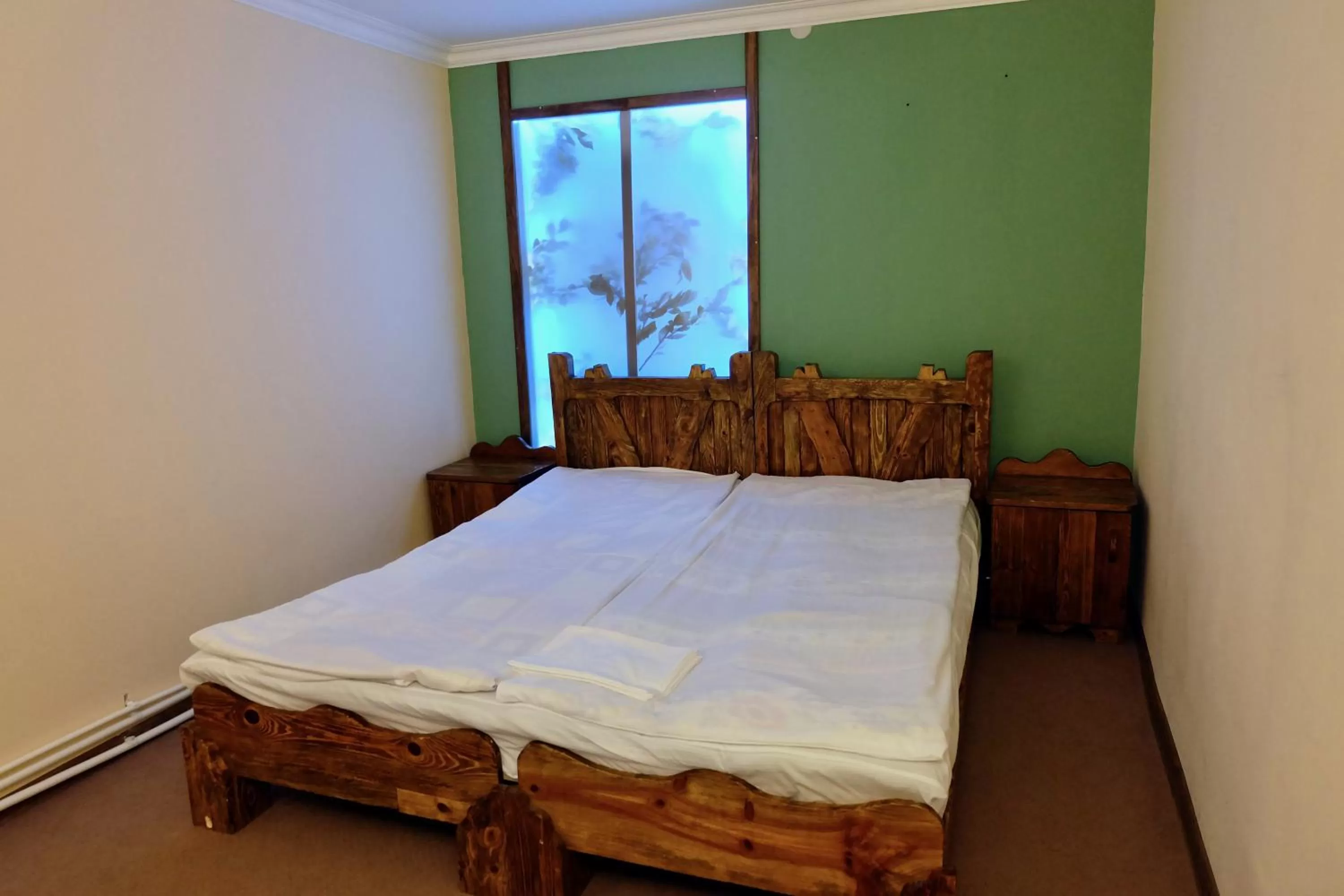 Bed in Dil Hill by Sam