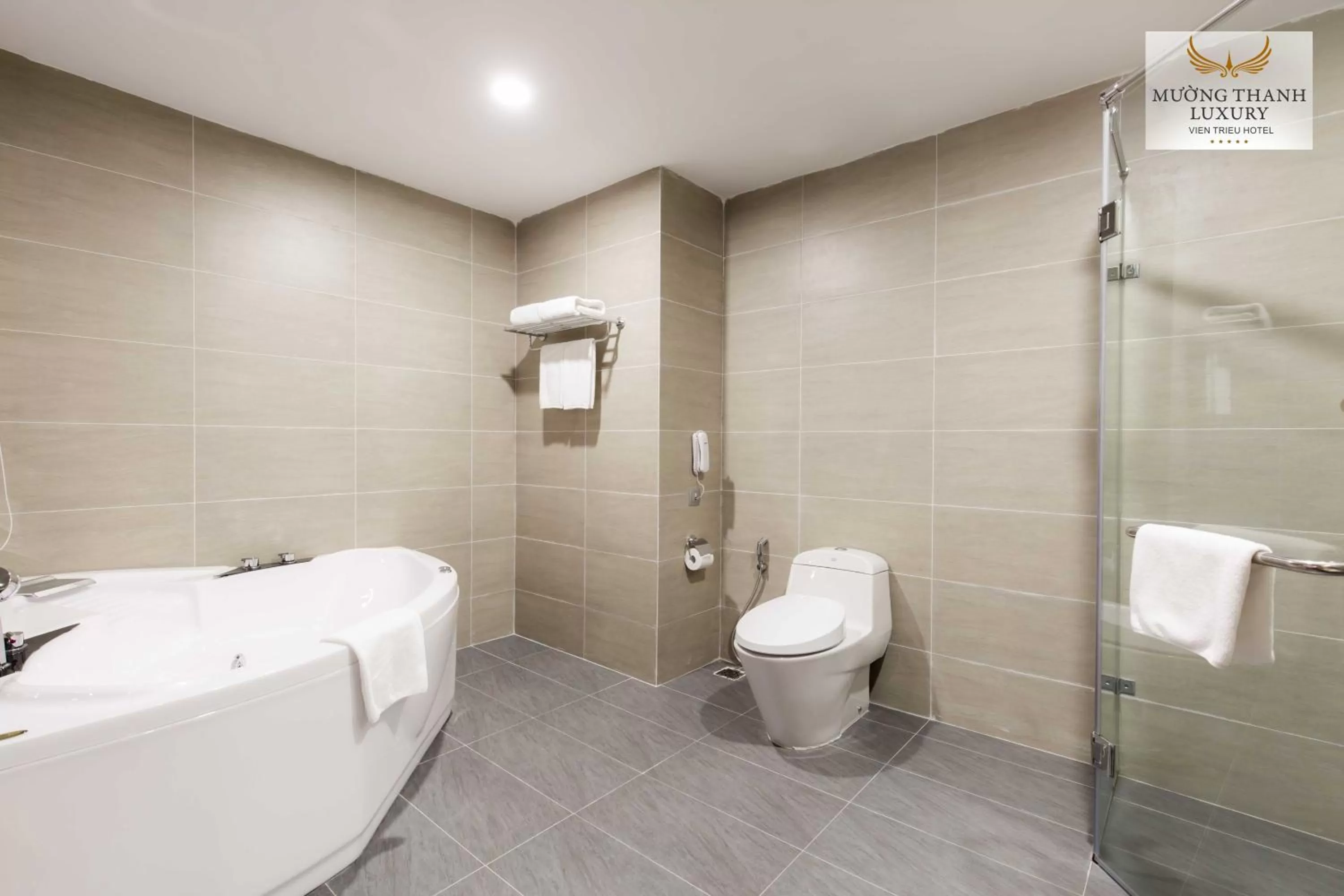 Bathroom in Muong Thanh Luxury Vien Trieu Nha Trang