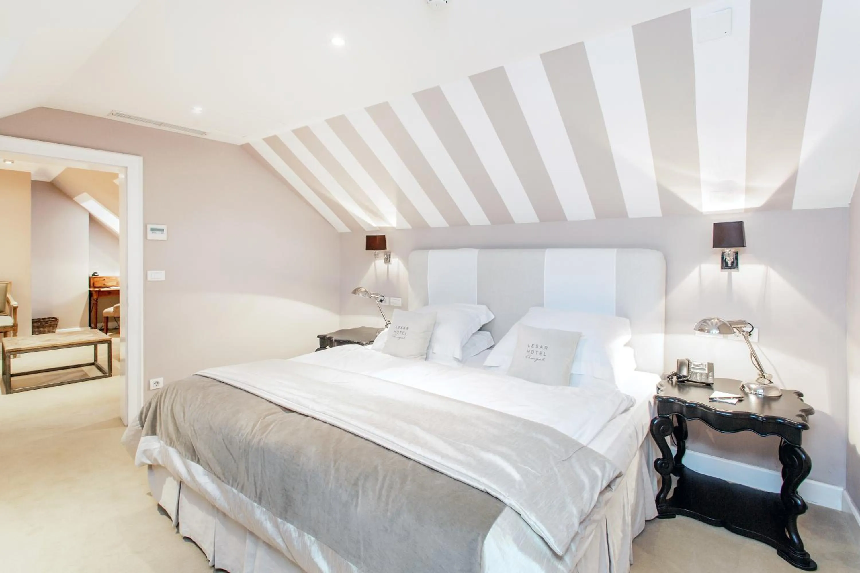 Bed in Lesar Hotel Angel - Member of Hip Hotels