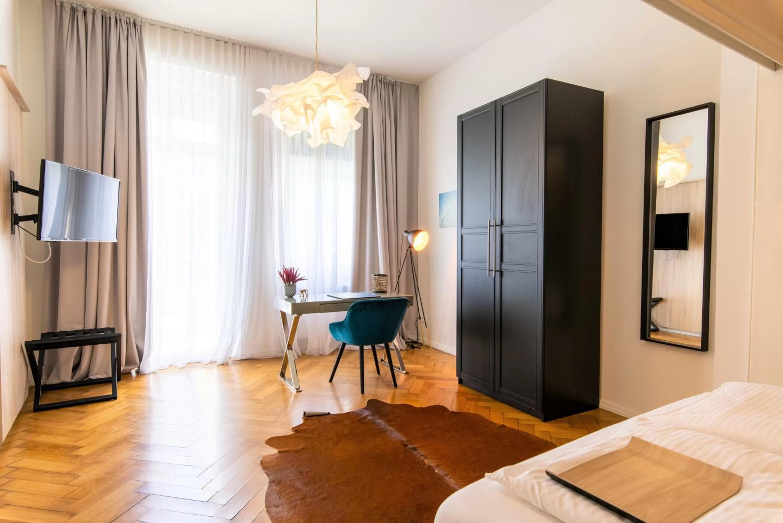 TV/Entertainment Center in Luxstay Bad Nauheim - Self-Check-In