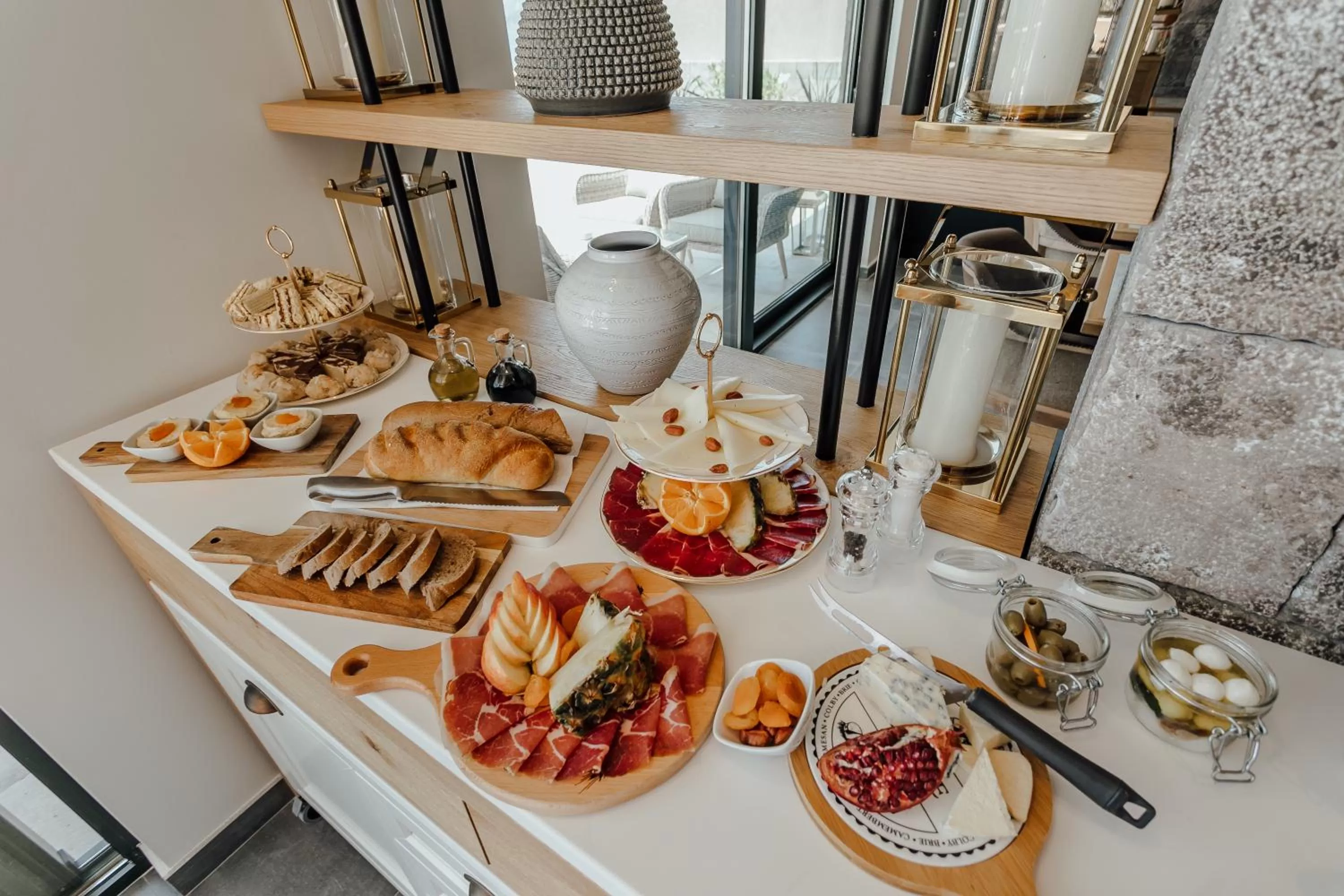 Buffet breakfast in Boutique Hotel Casa del Mare - Vizura