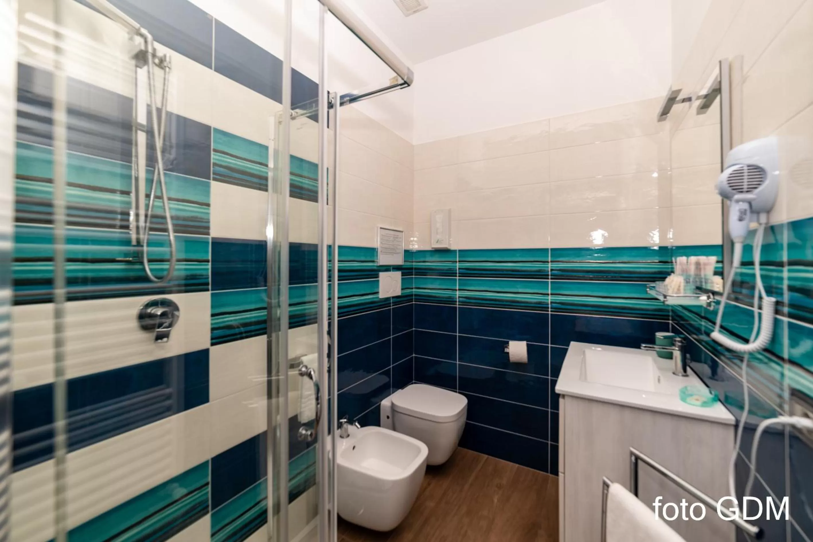 Shower in Estate4home - ChristAl