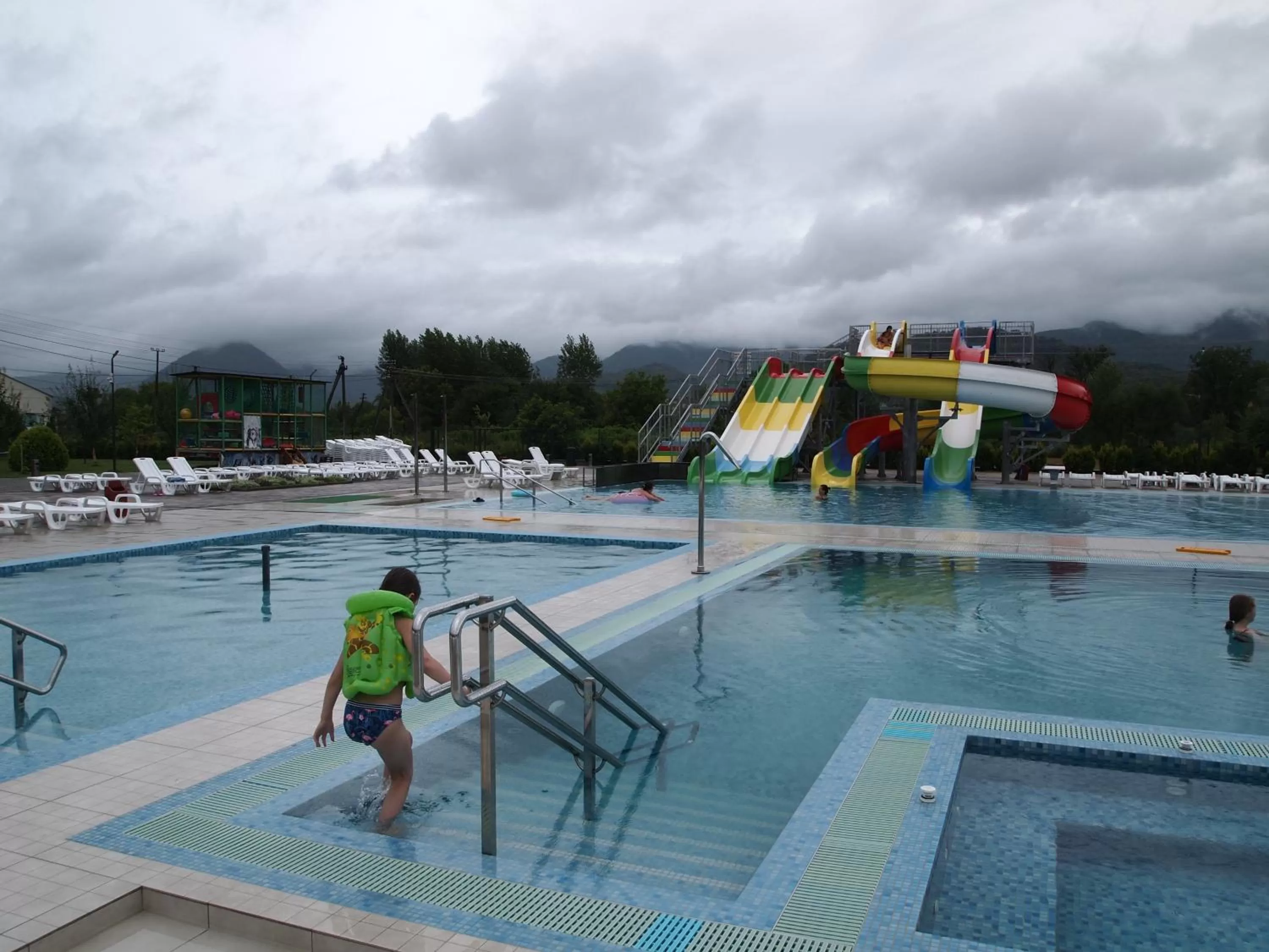 Swimming Pool in Tulipan Hotel Aquapark
