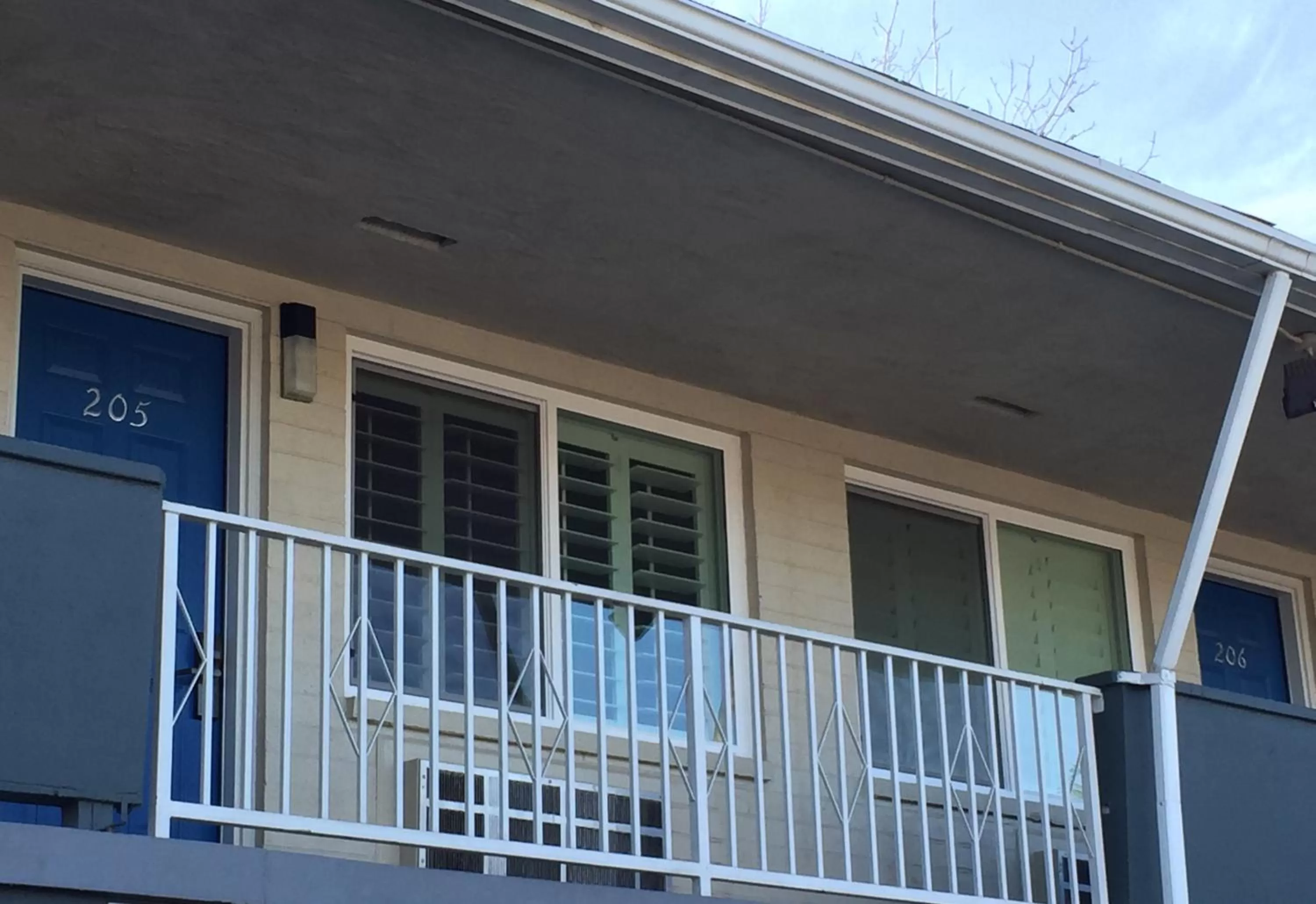 Property building in University Inn ASU/Tempe