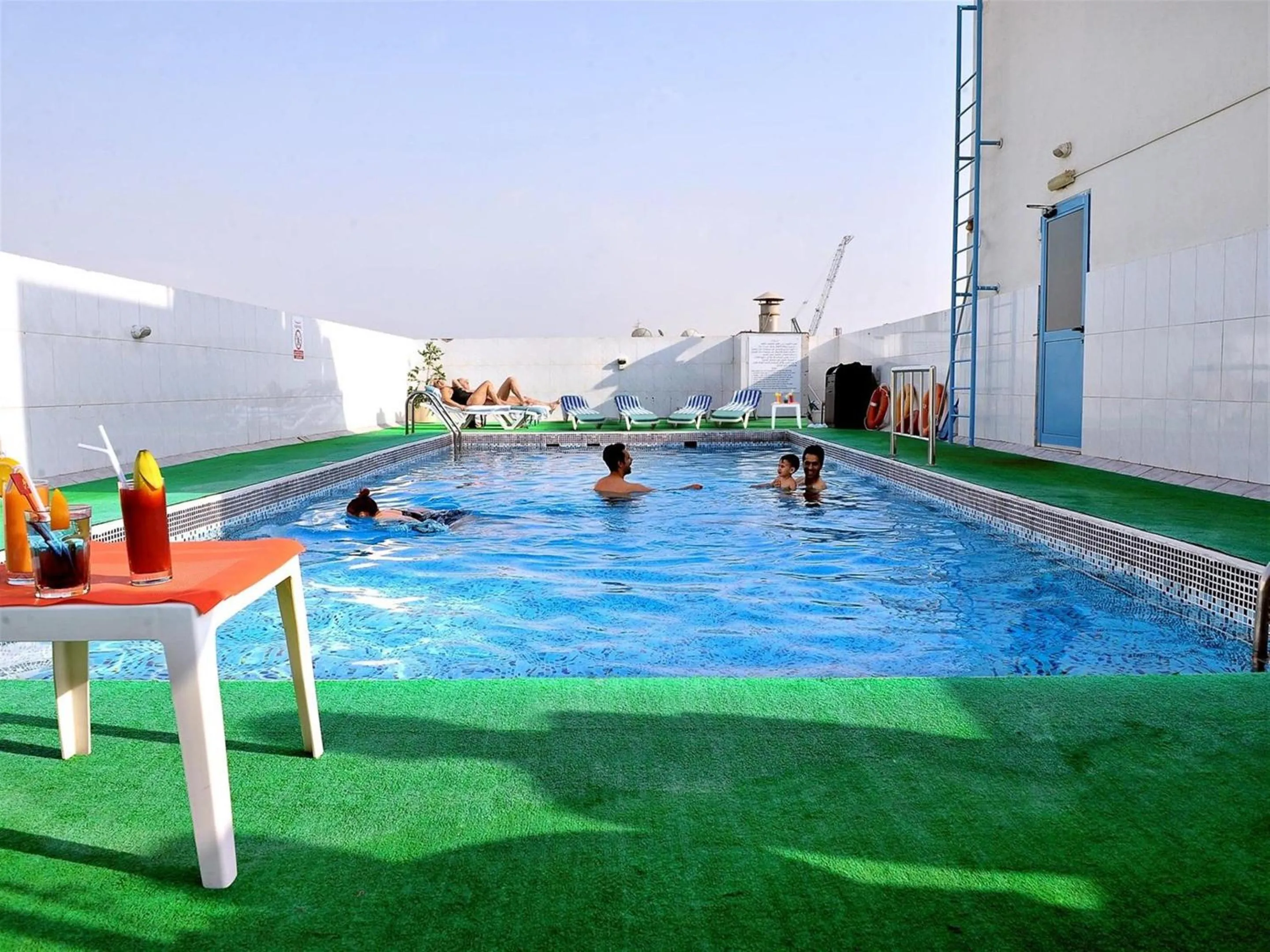 Swimming pool in Signature Inn Hotel Deira