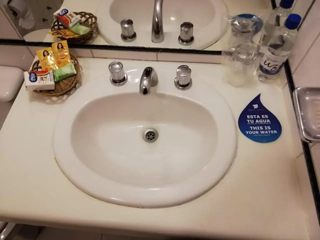 Comfort Single Room in Hotel Monte Carlo Comfort Single Room in Hotel Monte Carlo