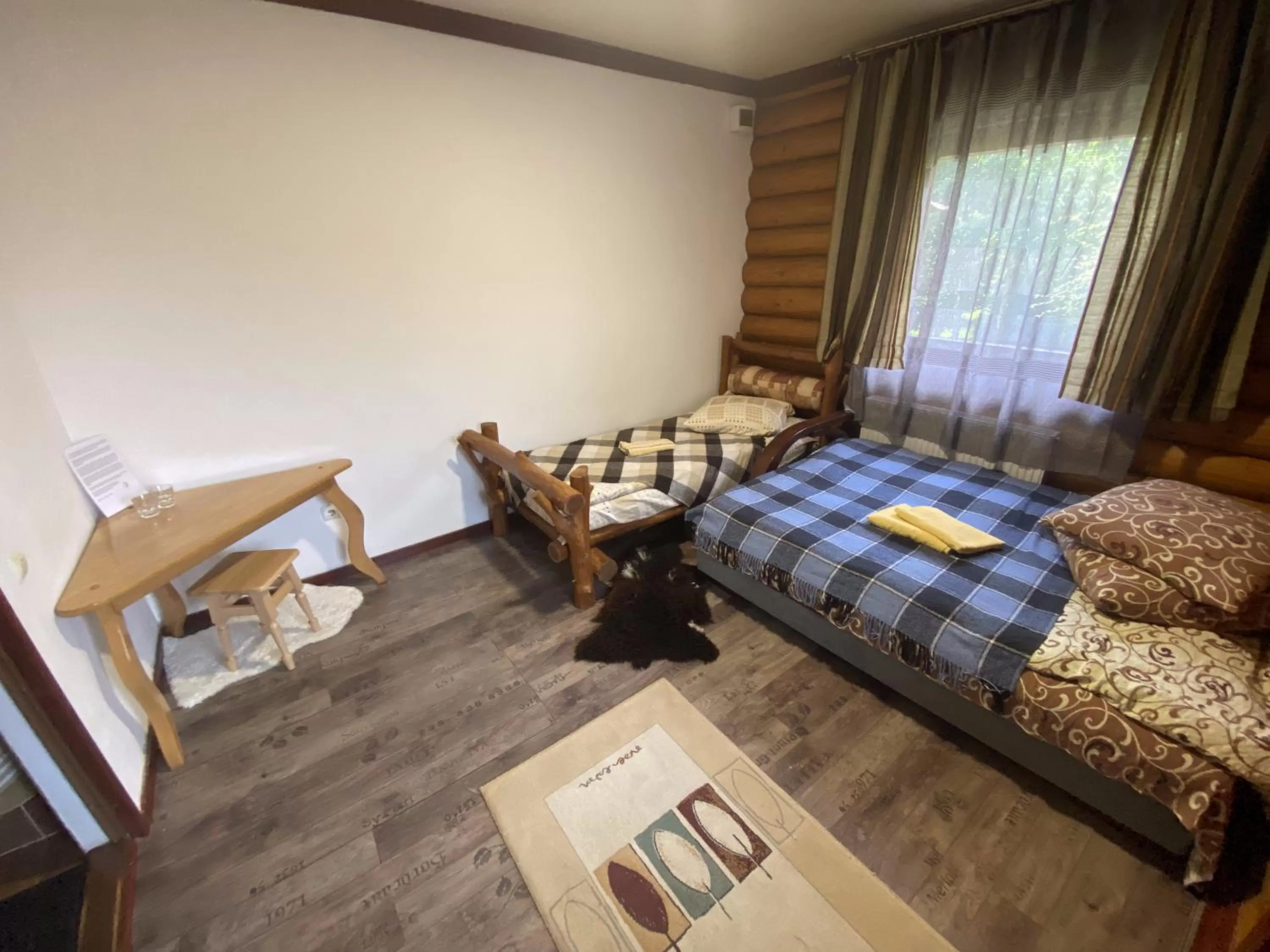 Bed in Kolyba Opryshkiv