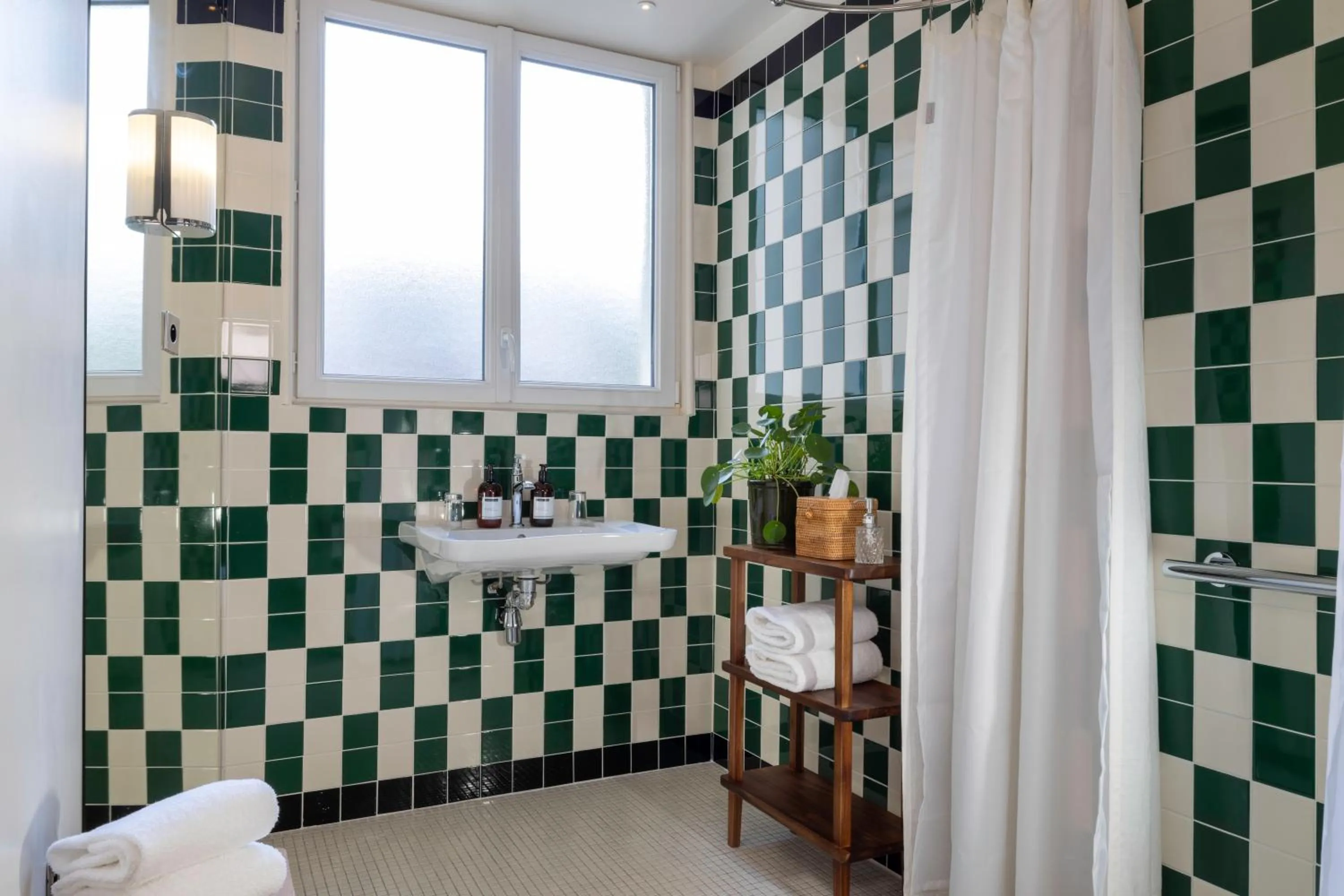 Bathroom in Hôtel du Home Moderne