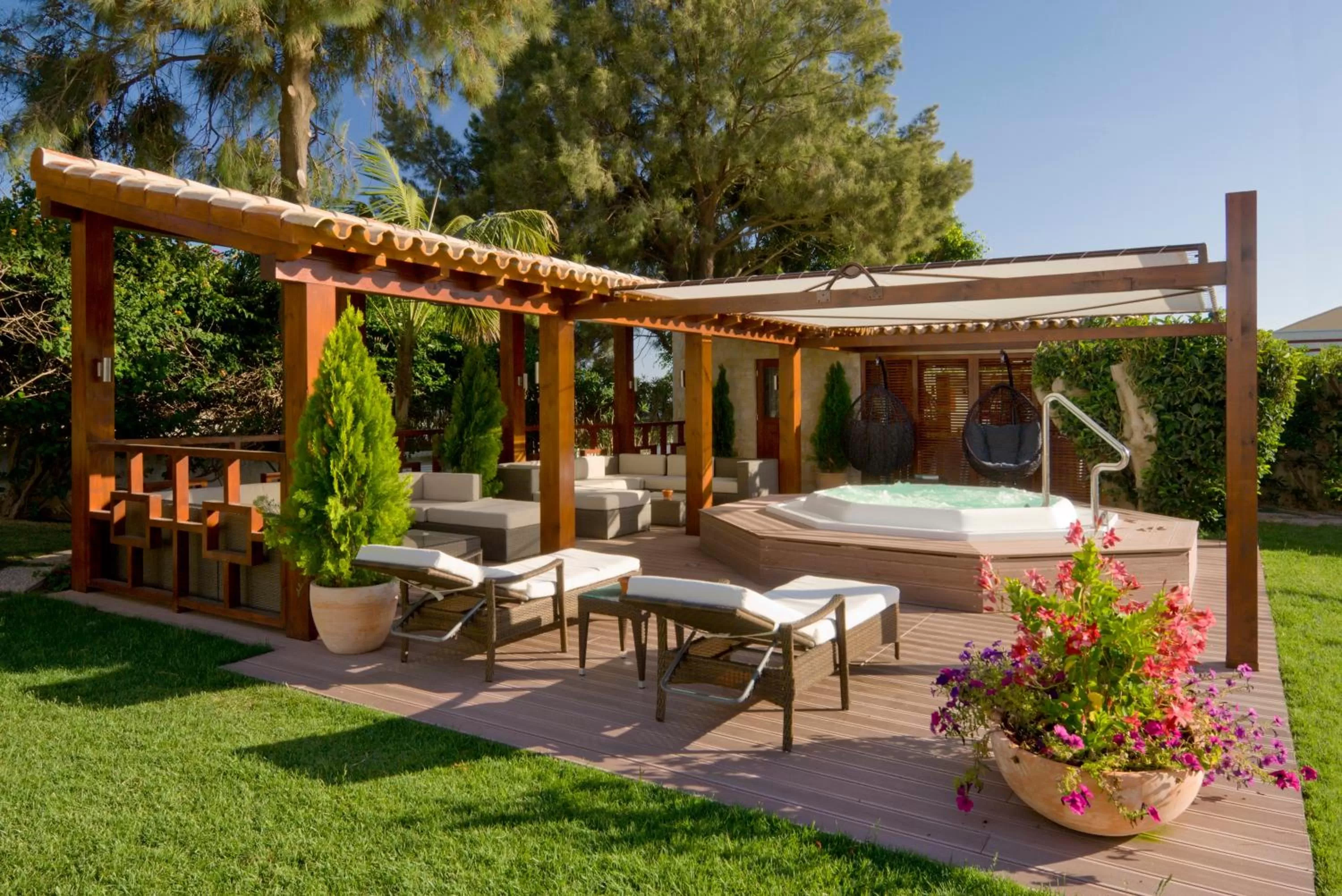 Garden in Cerro Da Marina Hotel - Adults Only