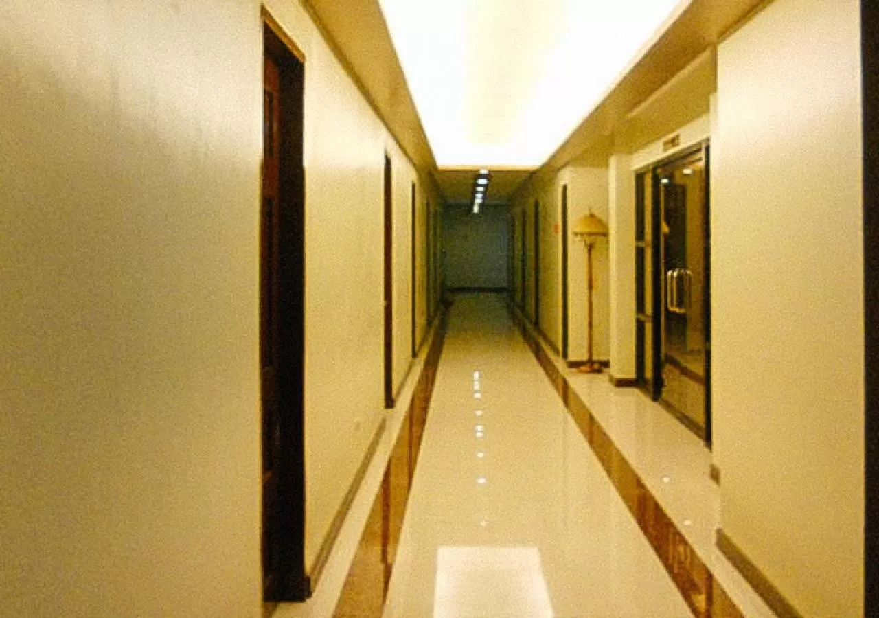 Lobby or reception in Sky Garden Hotel by RedDoorz