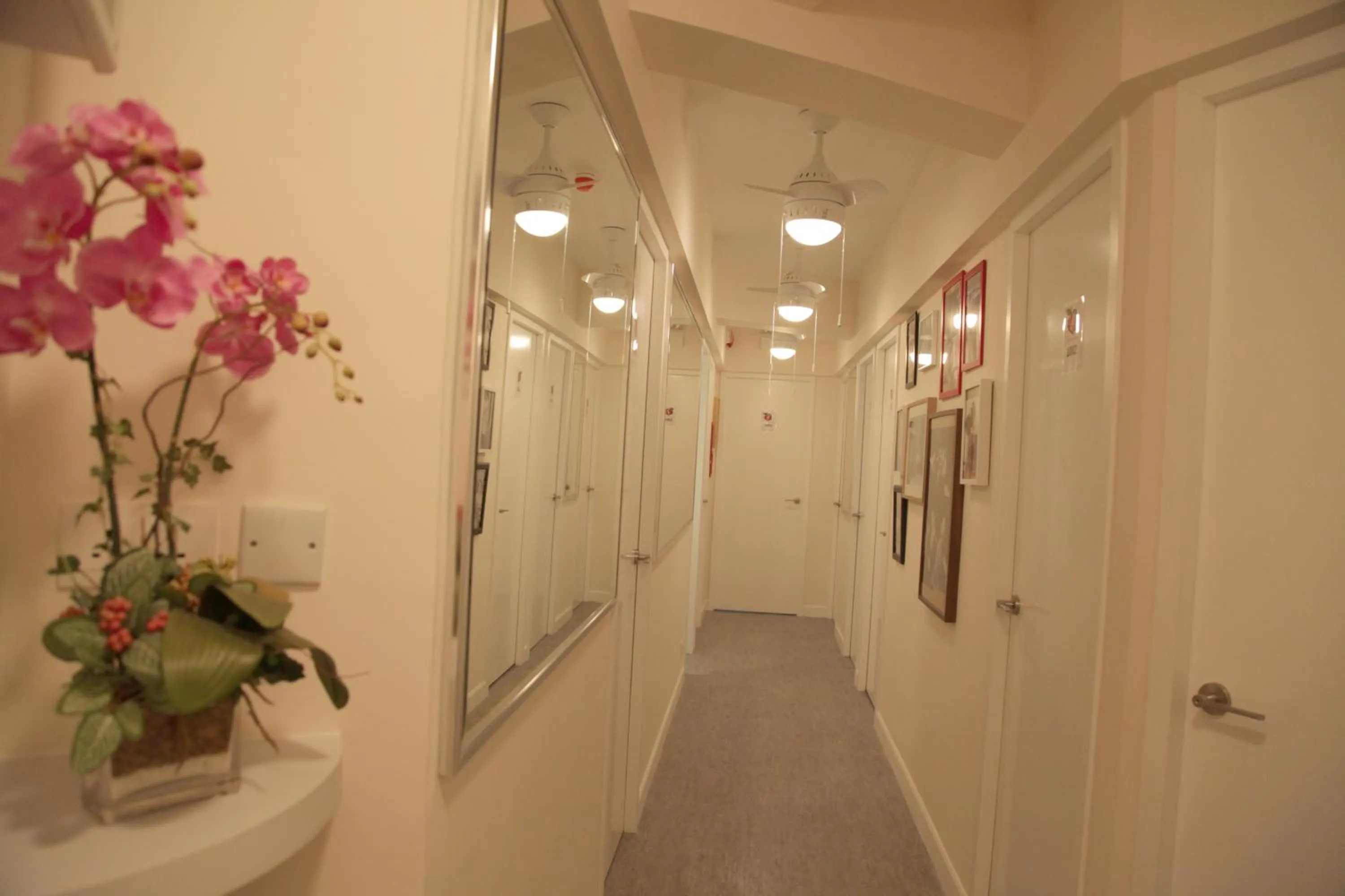 Other in Apple lnn Causeway Bay