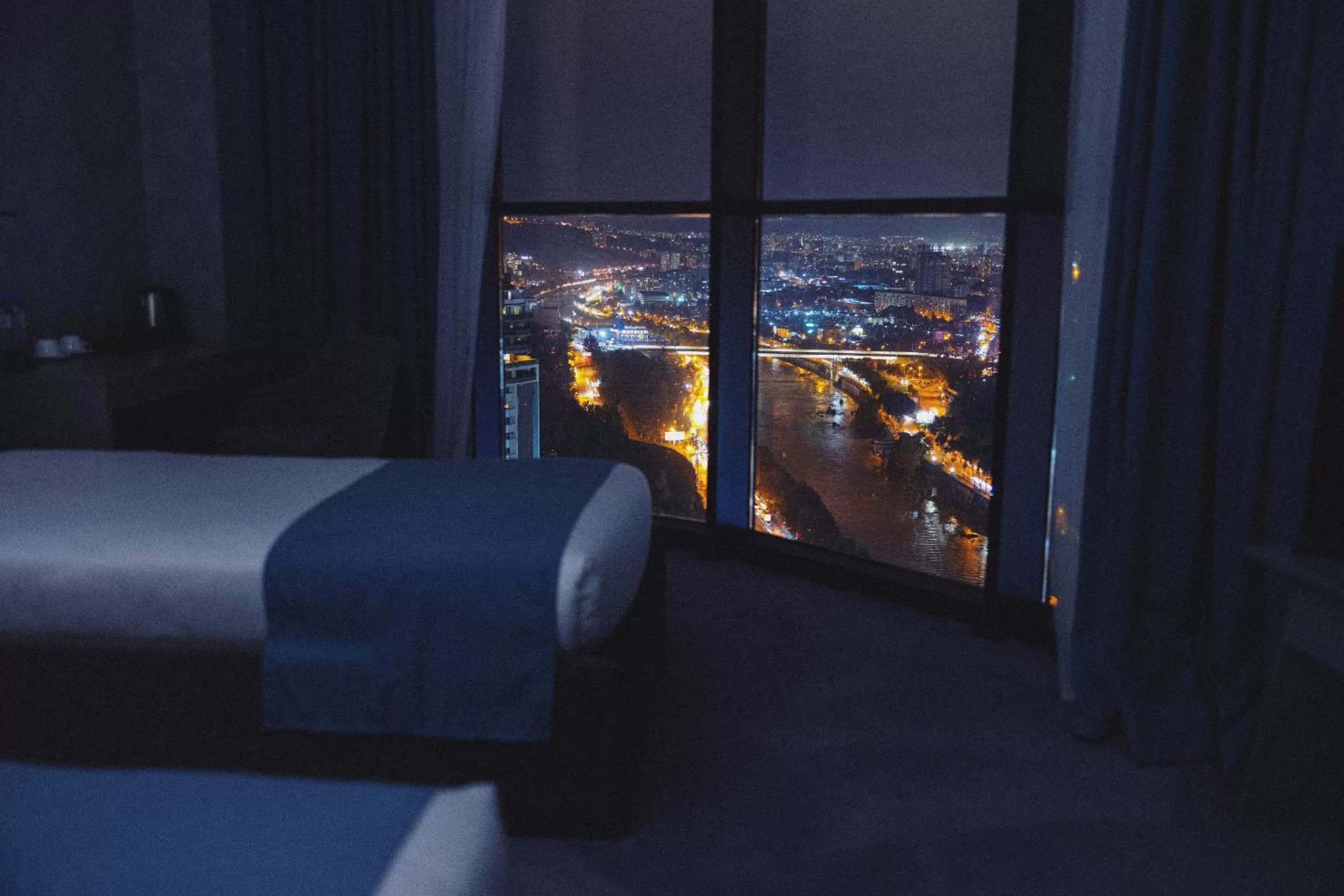 Night, Bed in Meta Business Hotel By King David