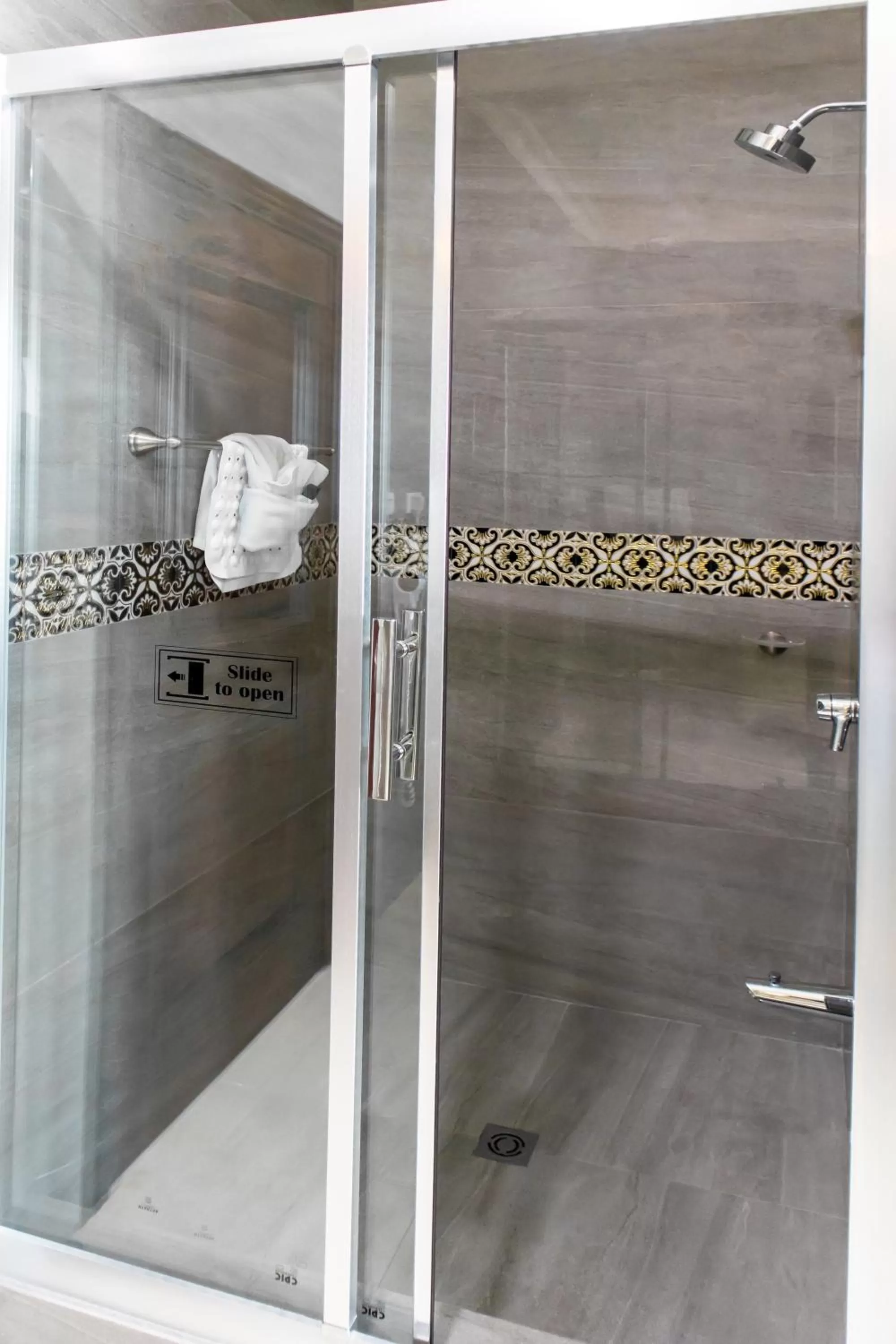 Bathroom in Golden Bay Belize Hotel