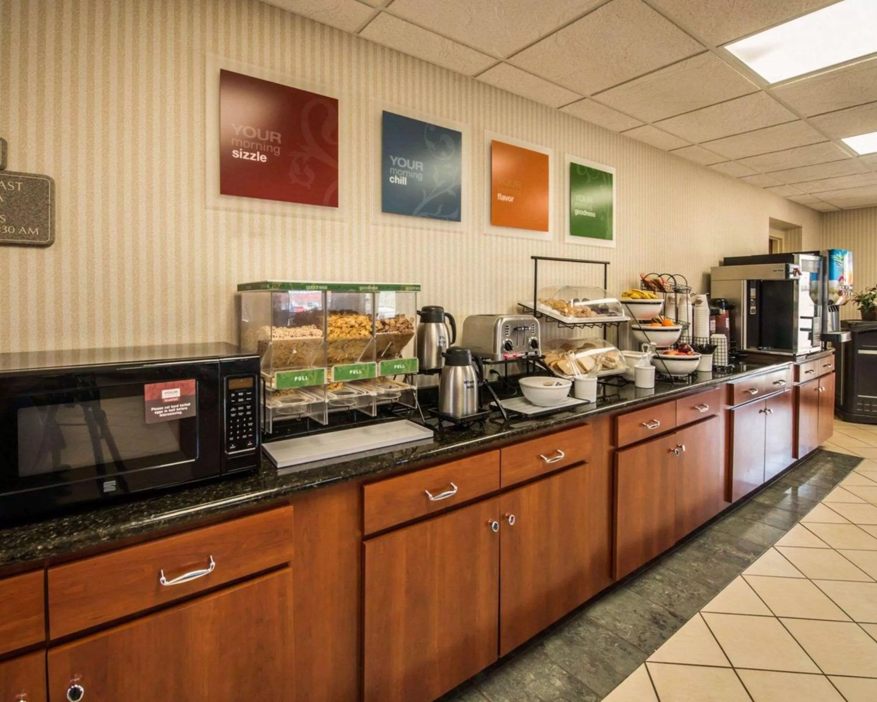 Restaurant/places to eat in Comfort Inn & Suites Morganton South